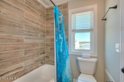 100547319 | Photo 39