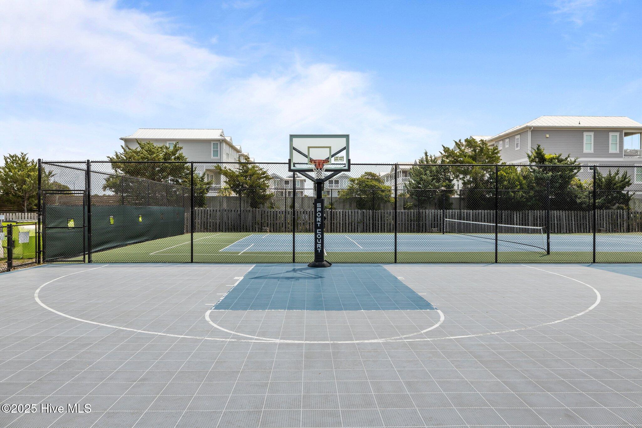 100511751 | Photo 36