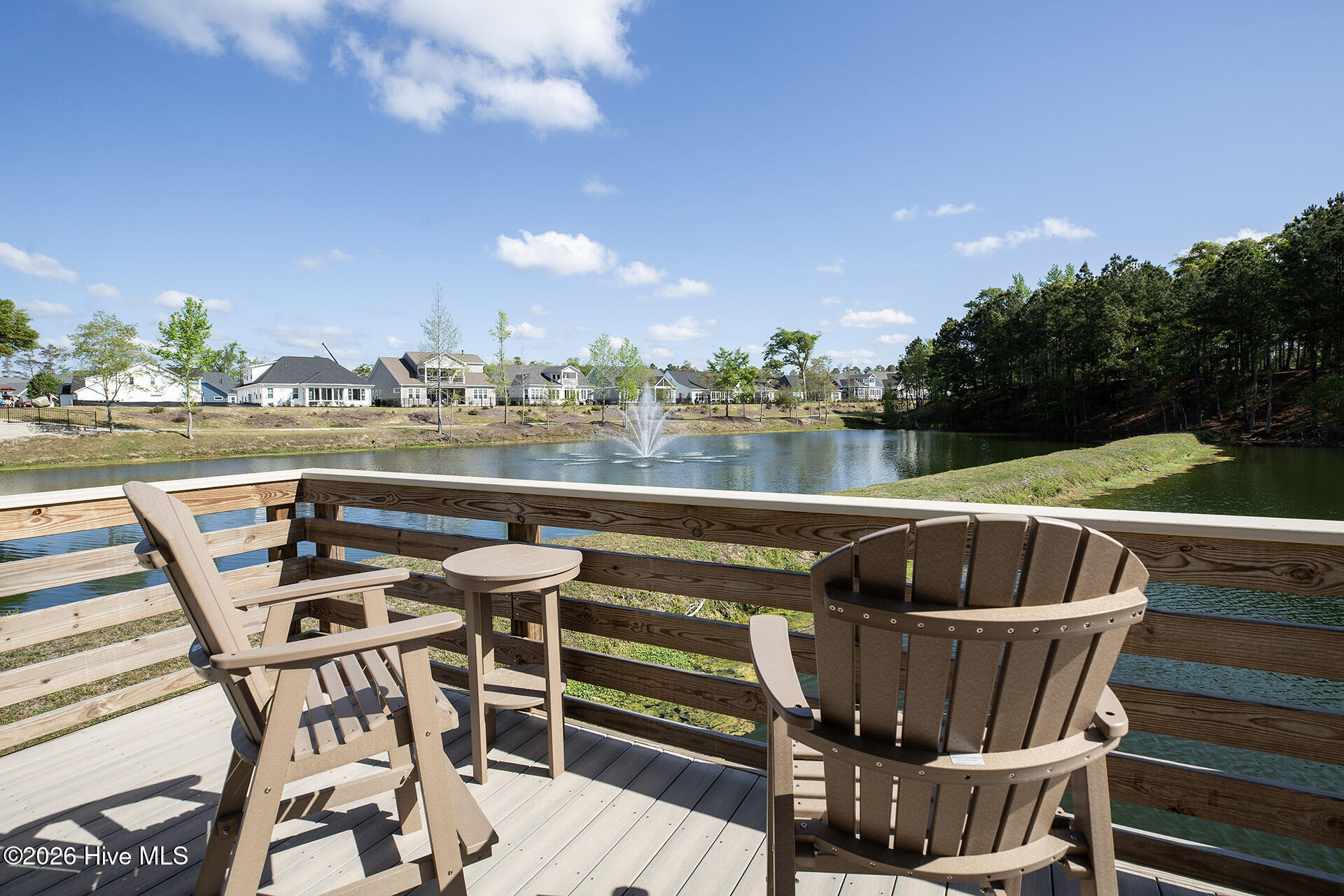 100563450 | Photo 63