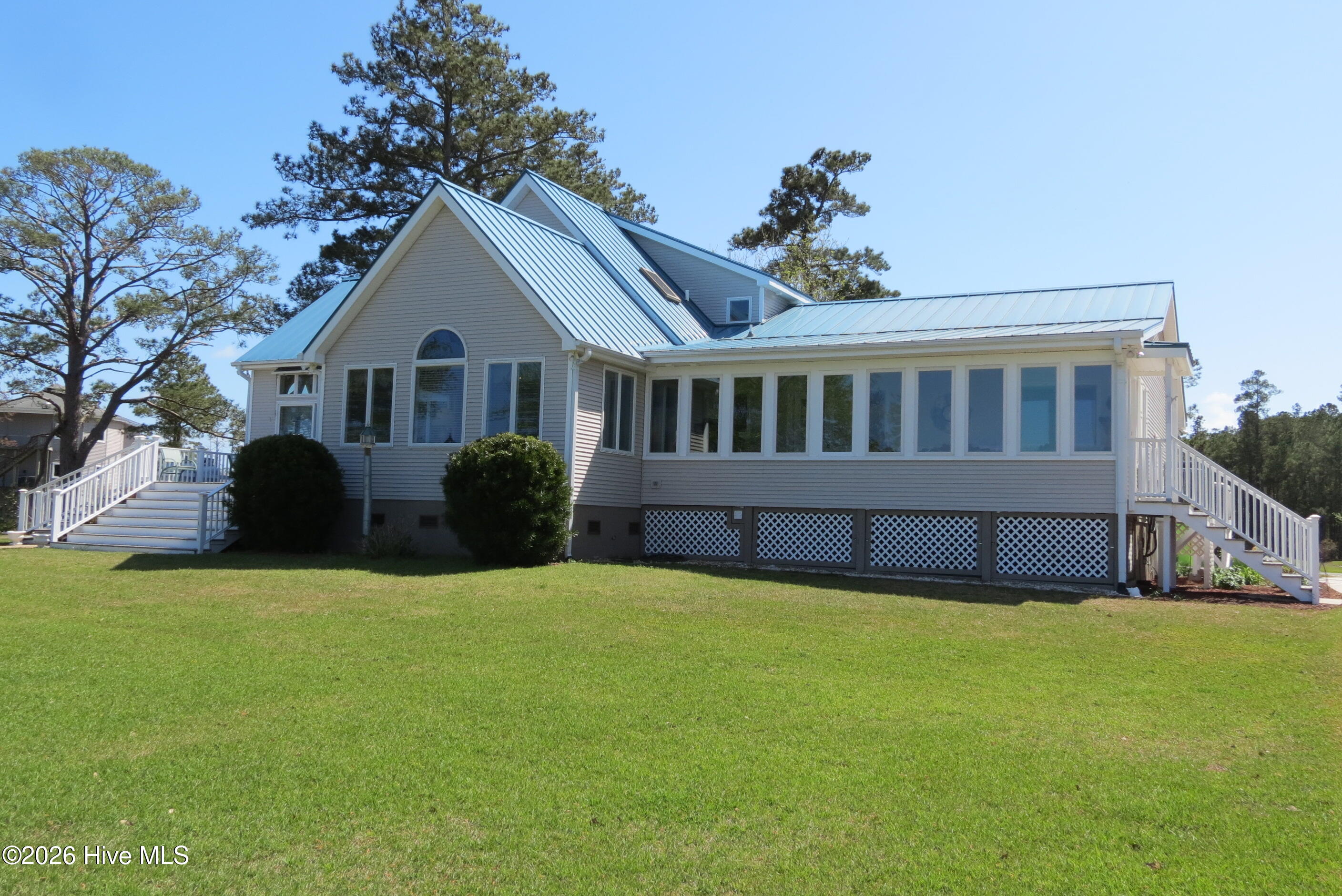 609 Mills Road,Oriental
