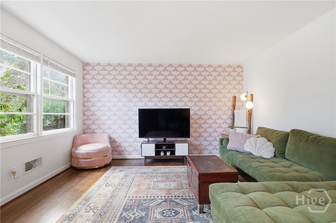 2232 Daffin Drive