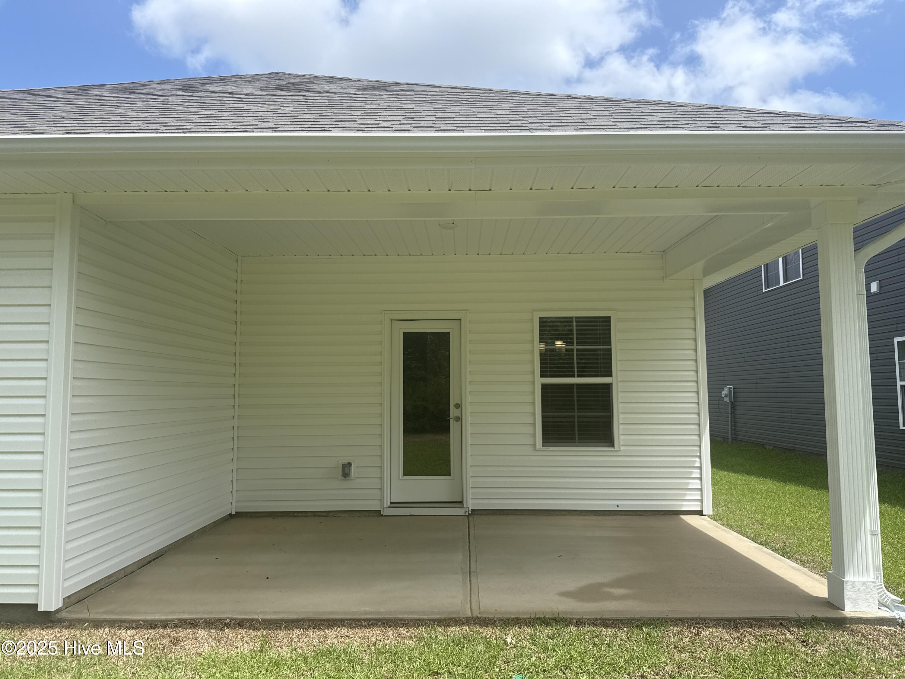 100465680 | Photo 16