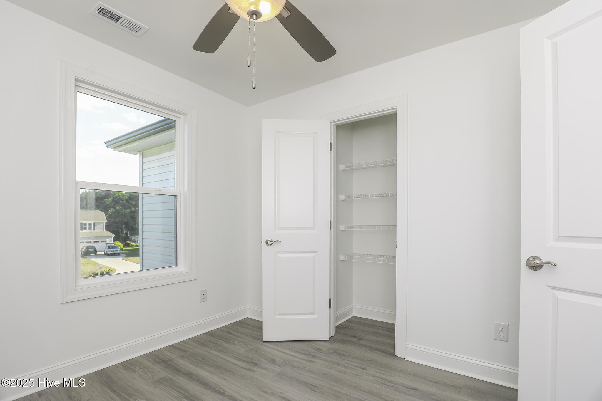 100518494 | Photo 65