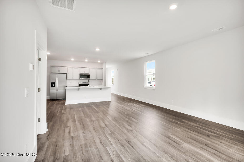 100539304 | Photo 14