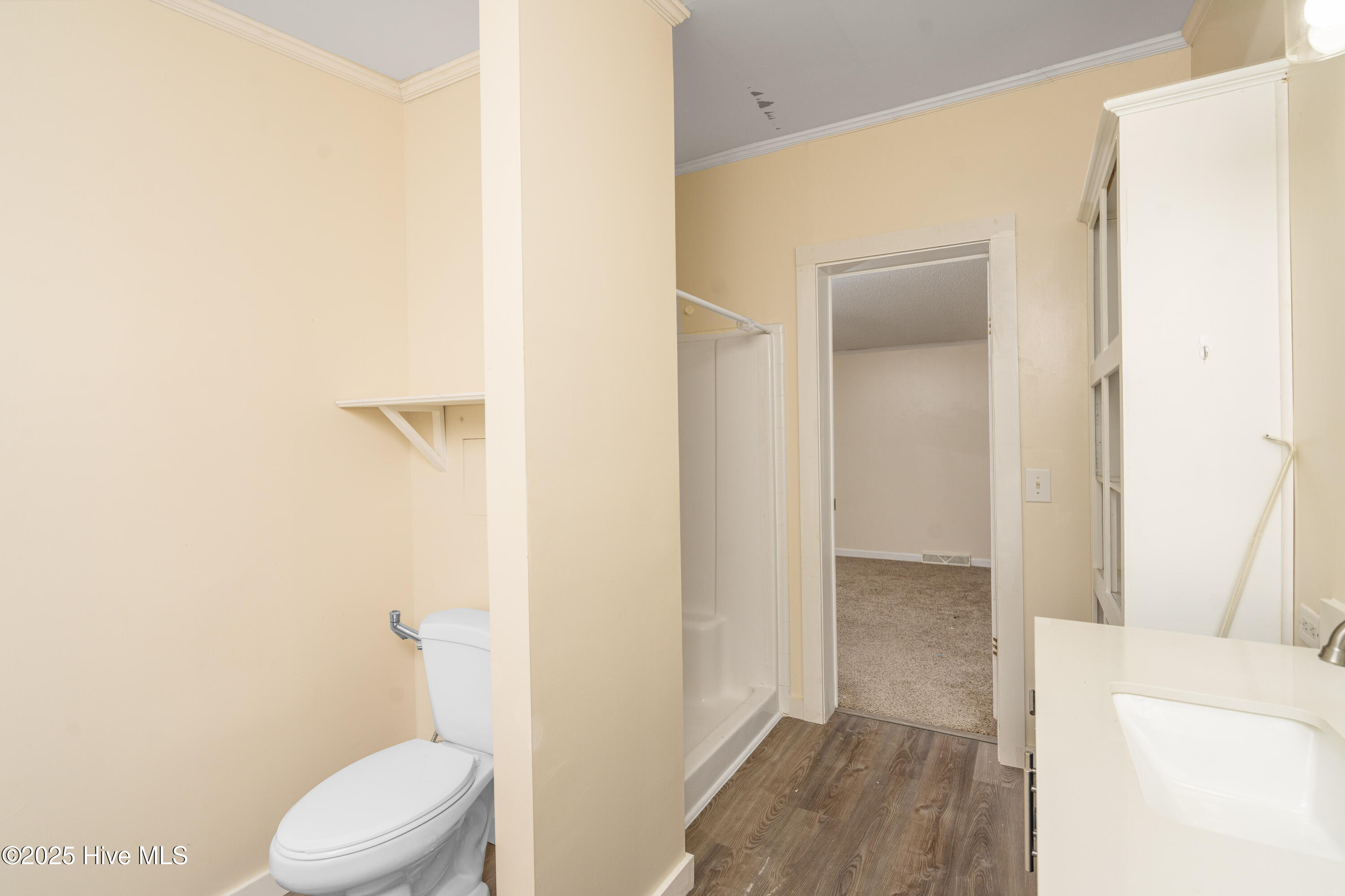 100536641 | Photo 30