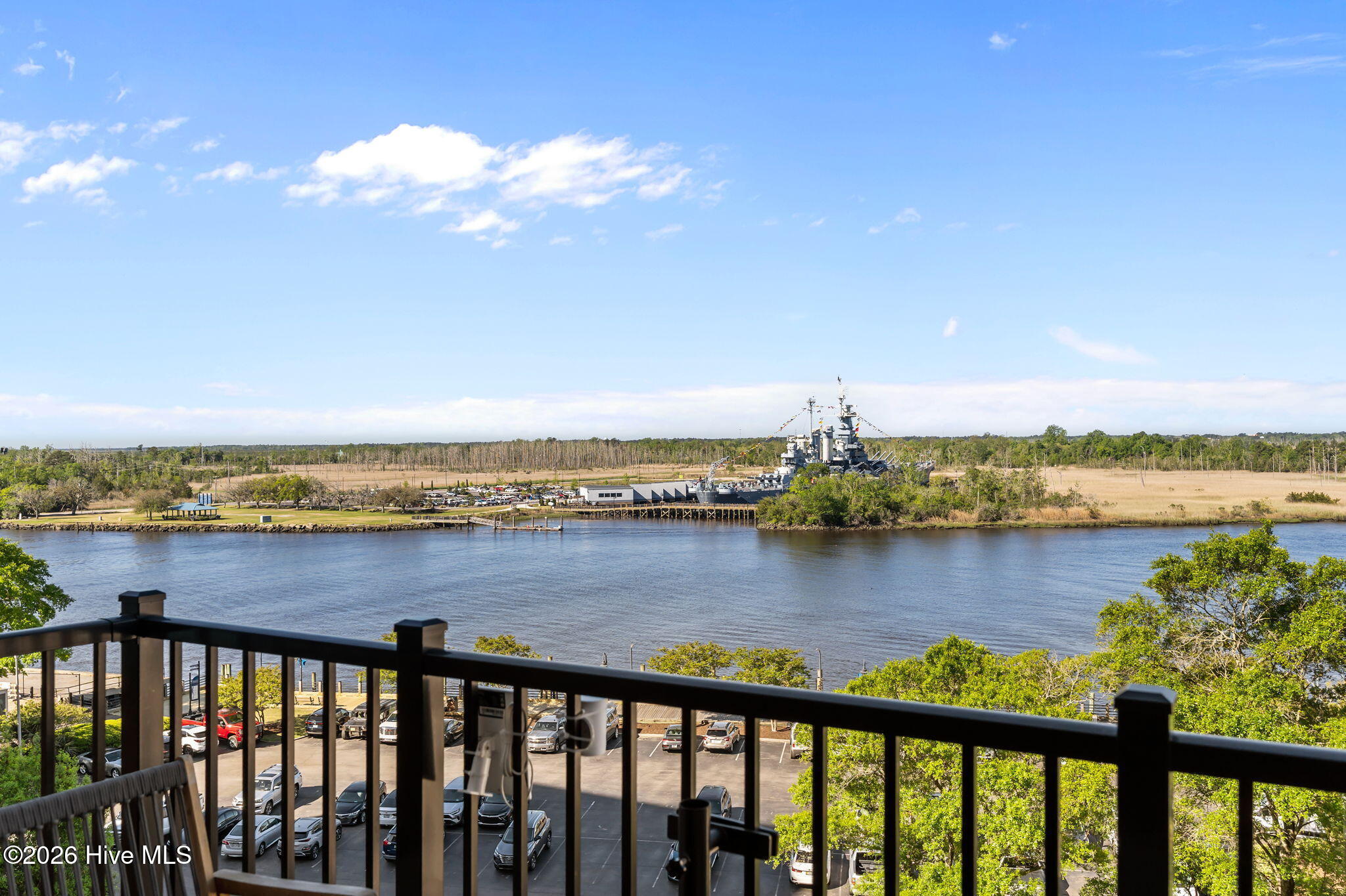 100565283 | Photo 33