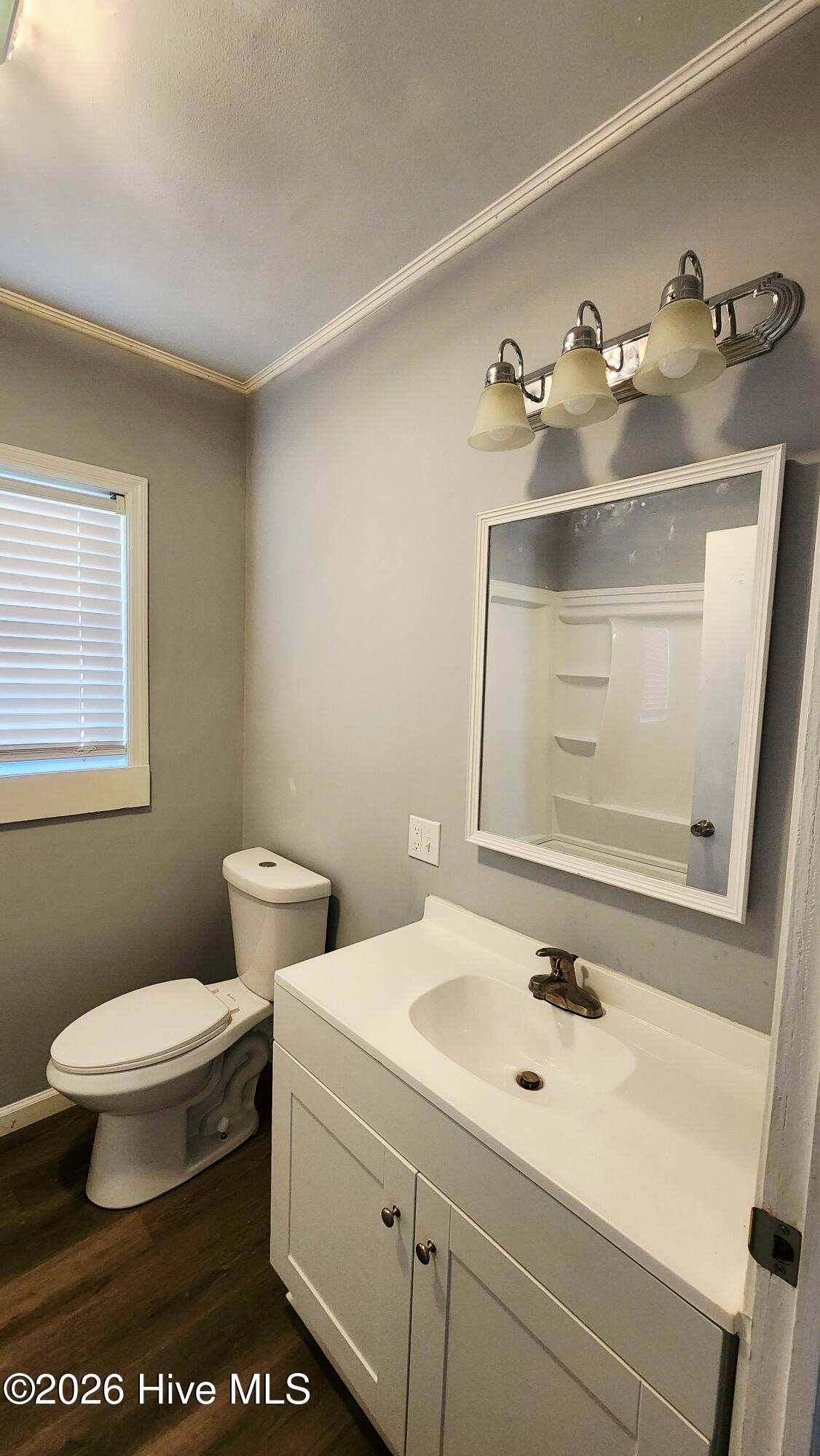 100555021 | Photo 14