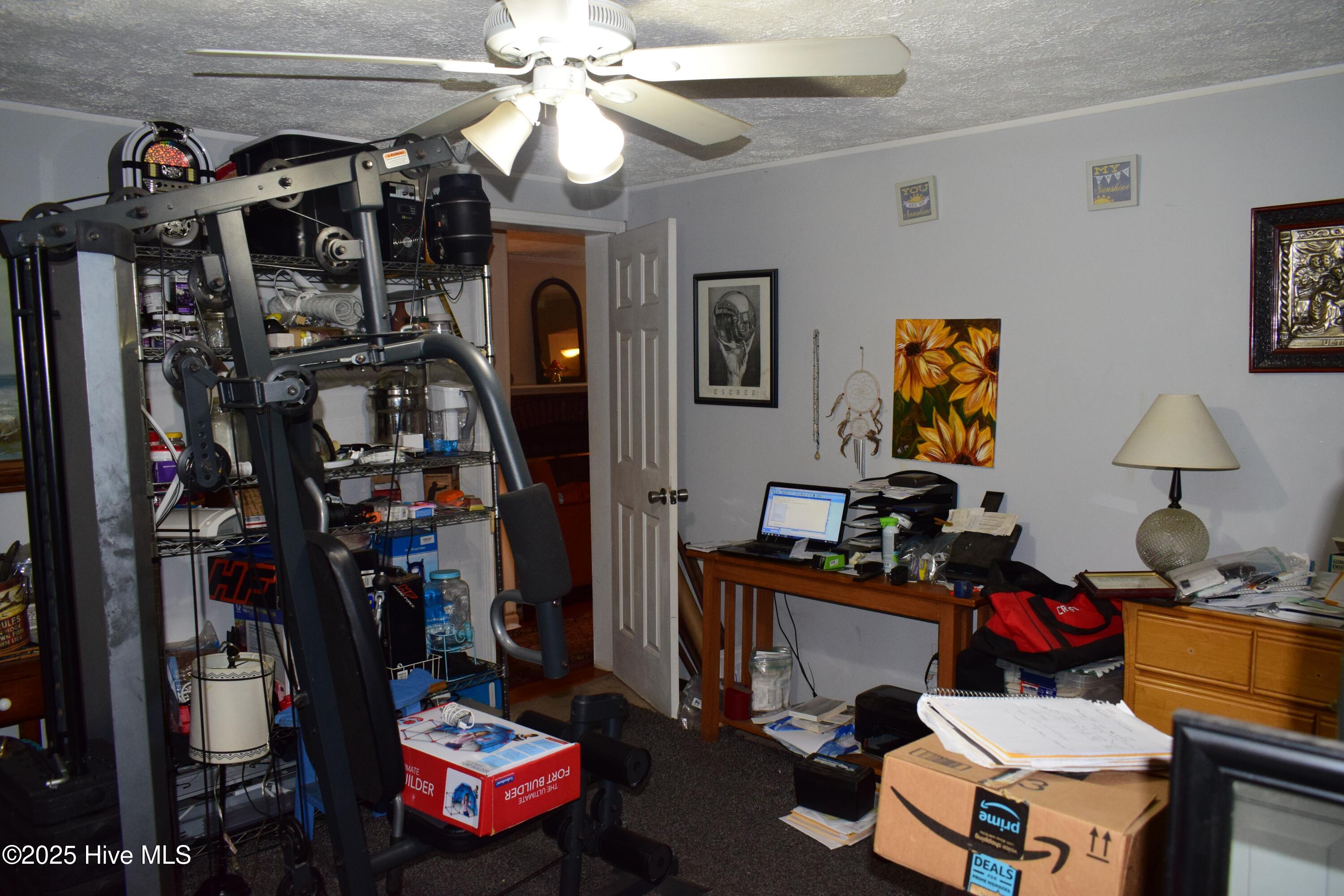 100543289 | Photo 40