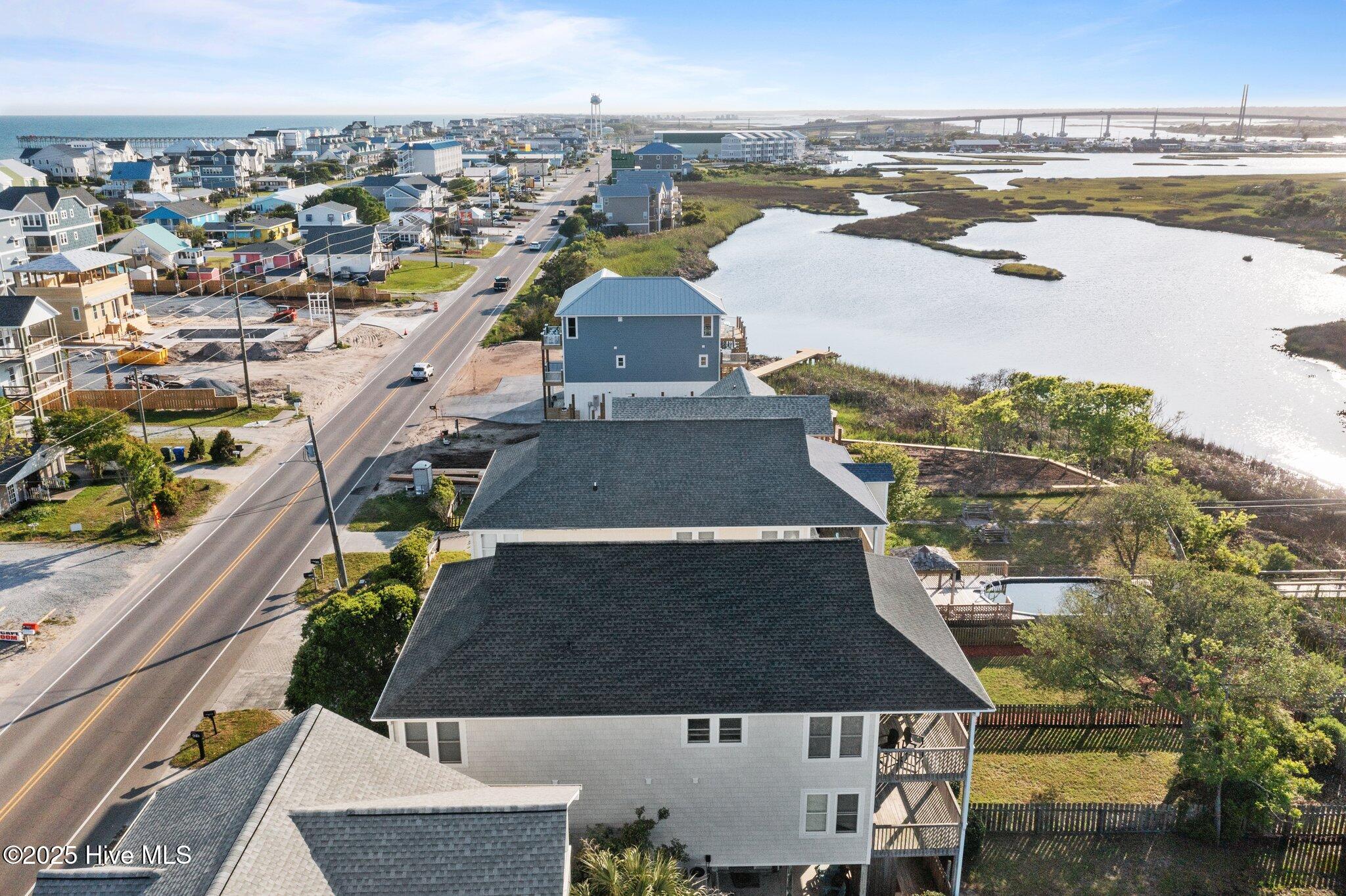 100499775 | Photo 34