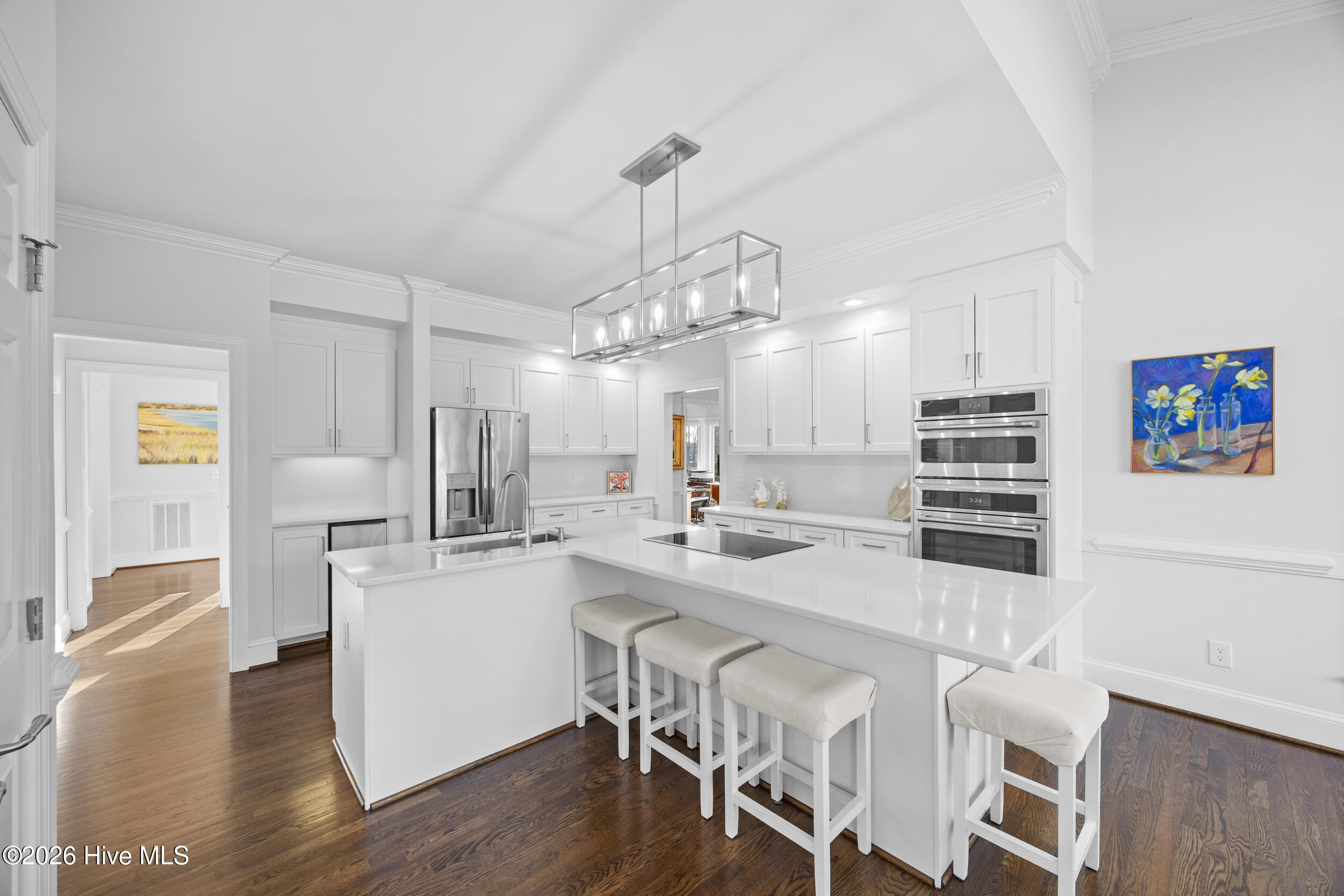 100553782 | Photo 28