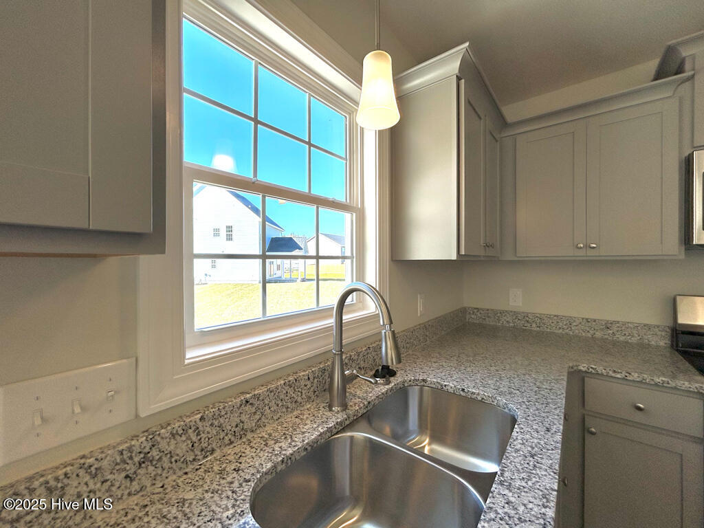 100563394 | Photo 29