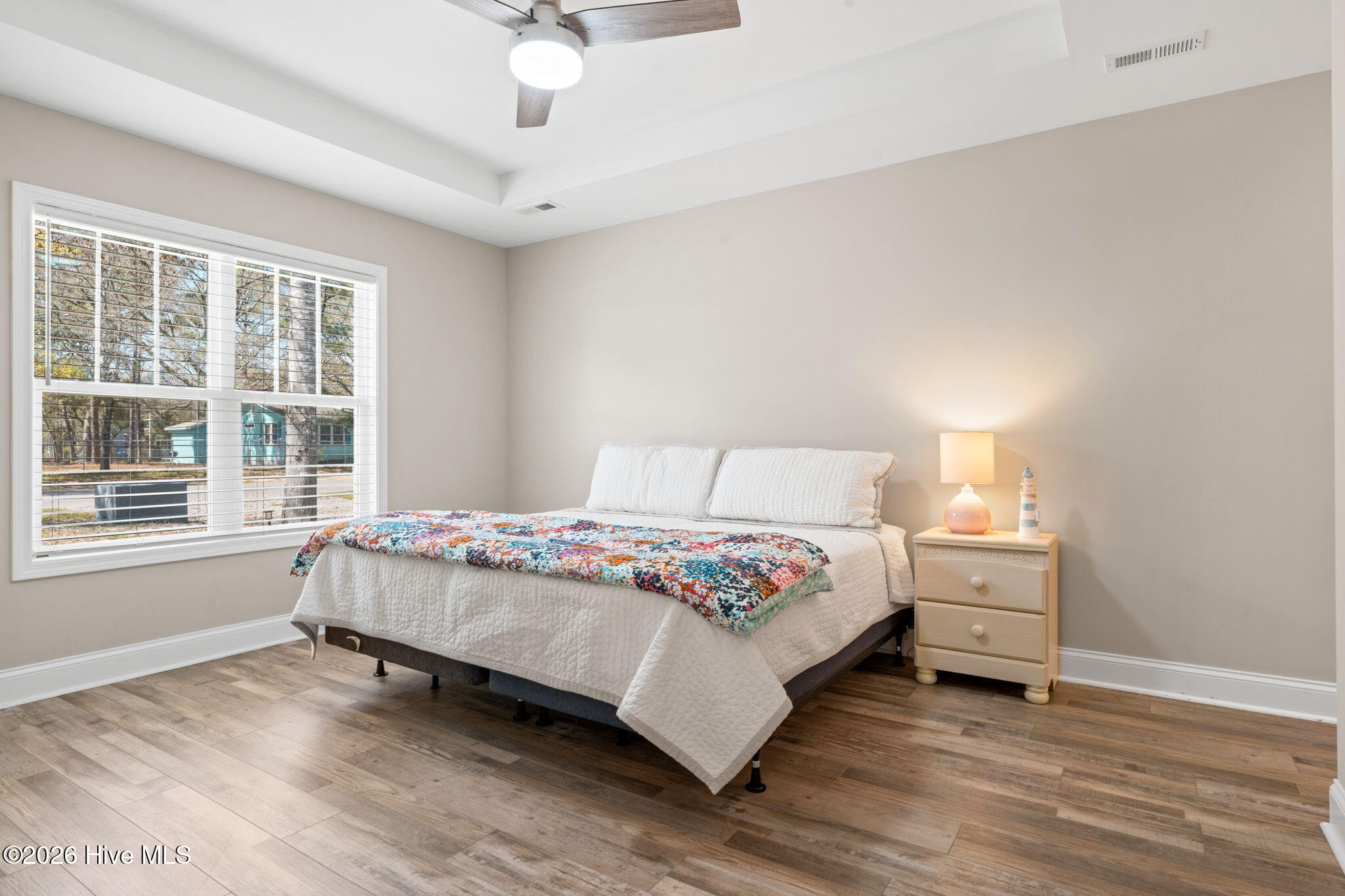 100564601 | Photo 18