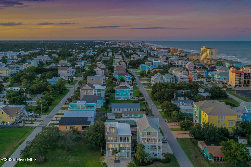 100509824 | Photo 43