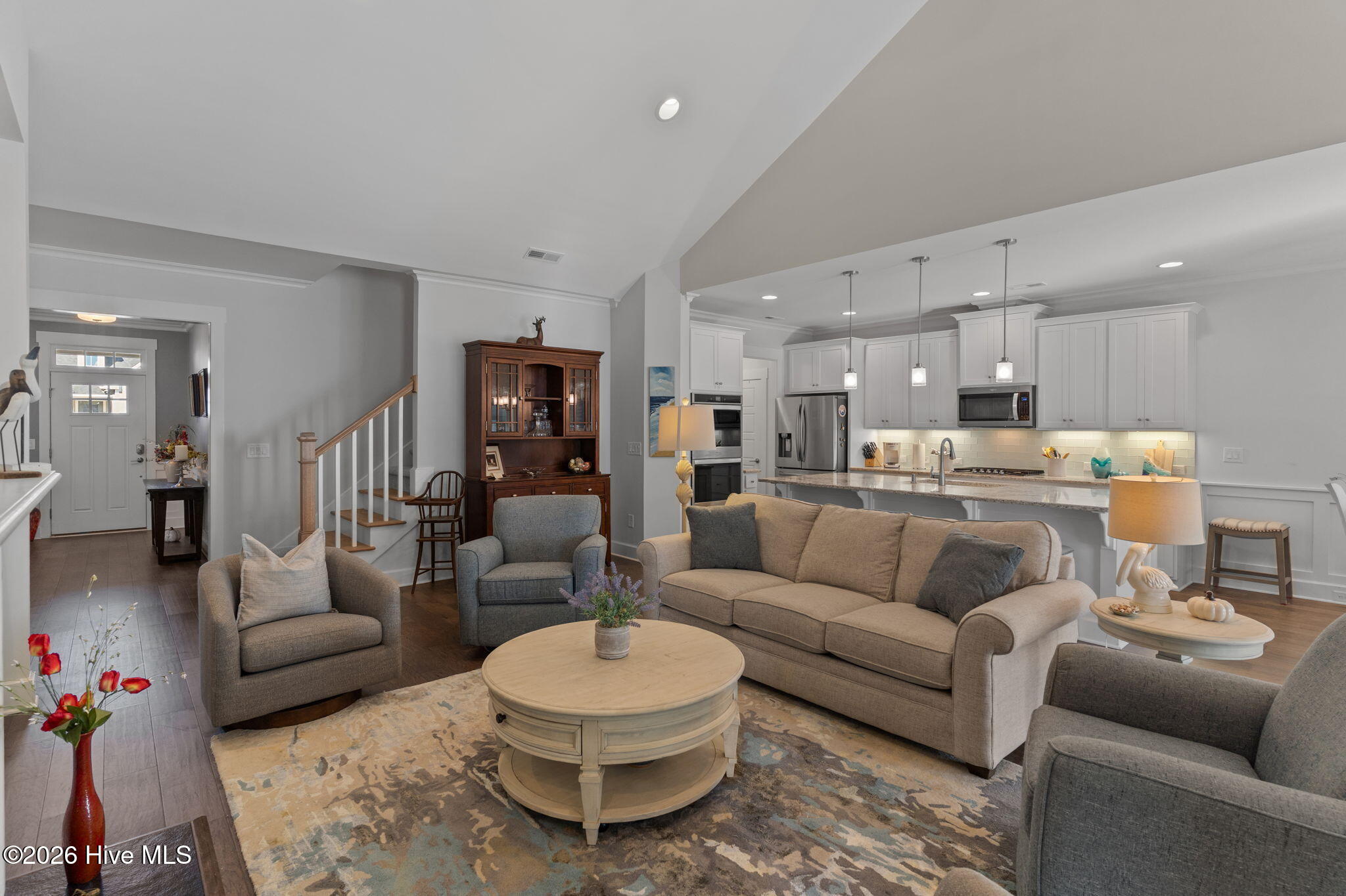 100552868 | Photo 37