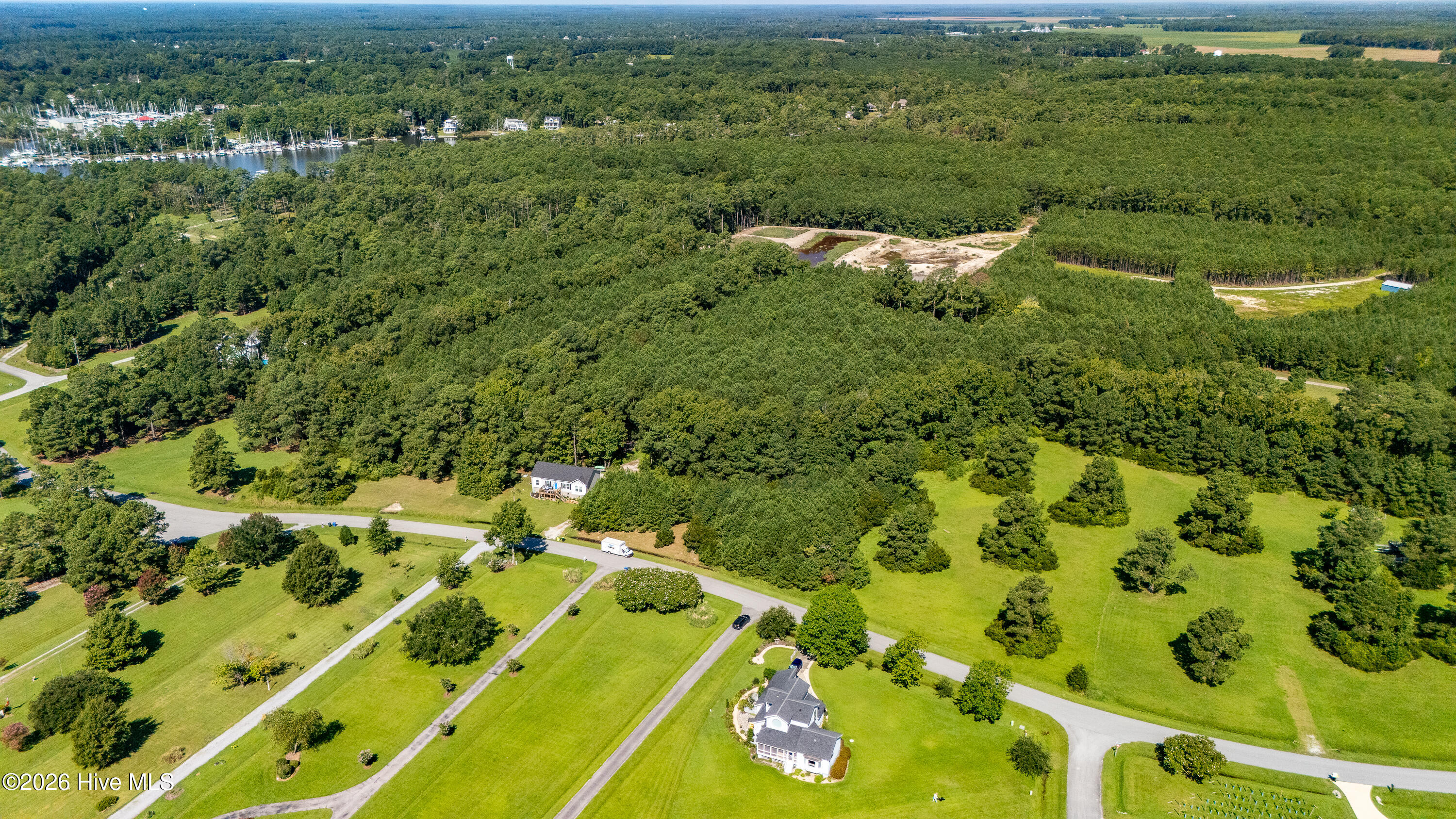 2106 White Farm Road,Oriental