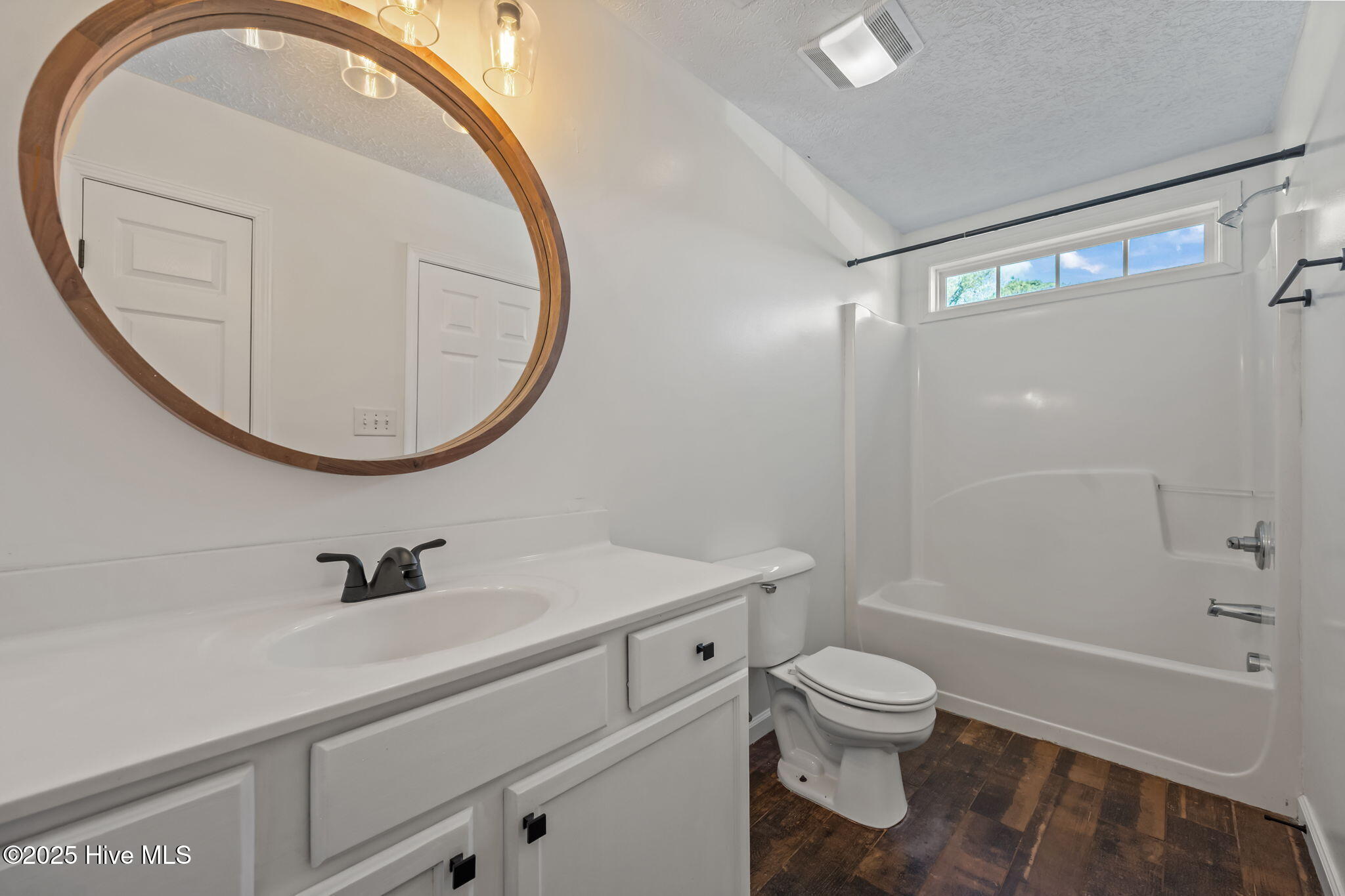 100546746 | Photo 20