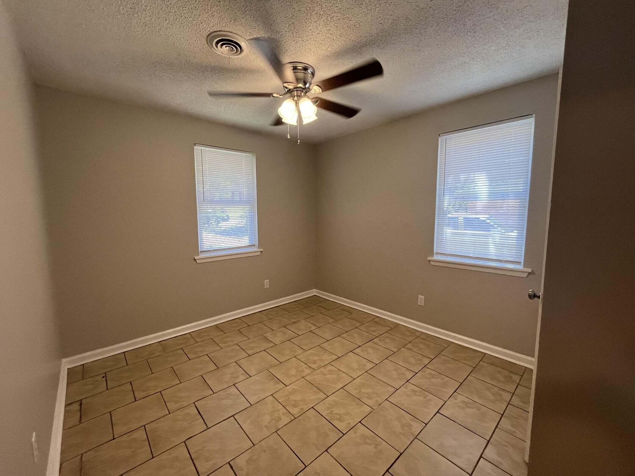 20250908182851540877000000-o