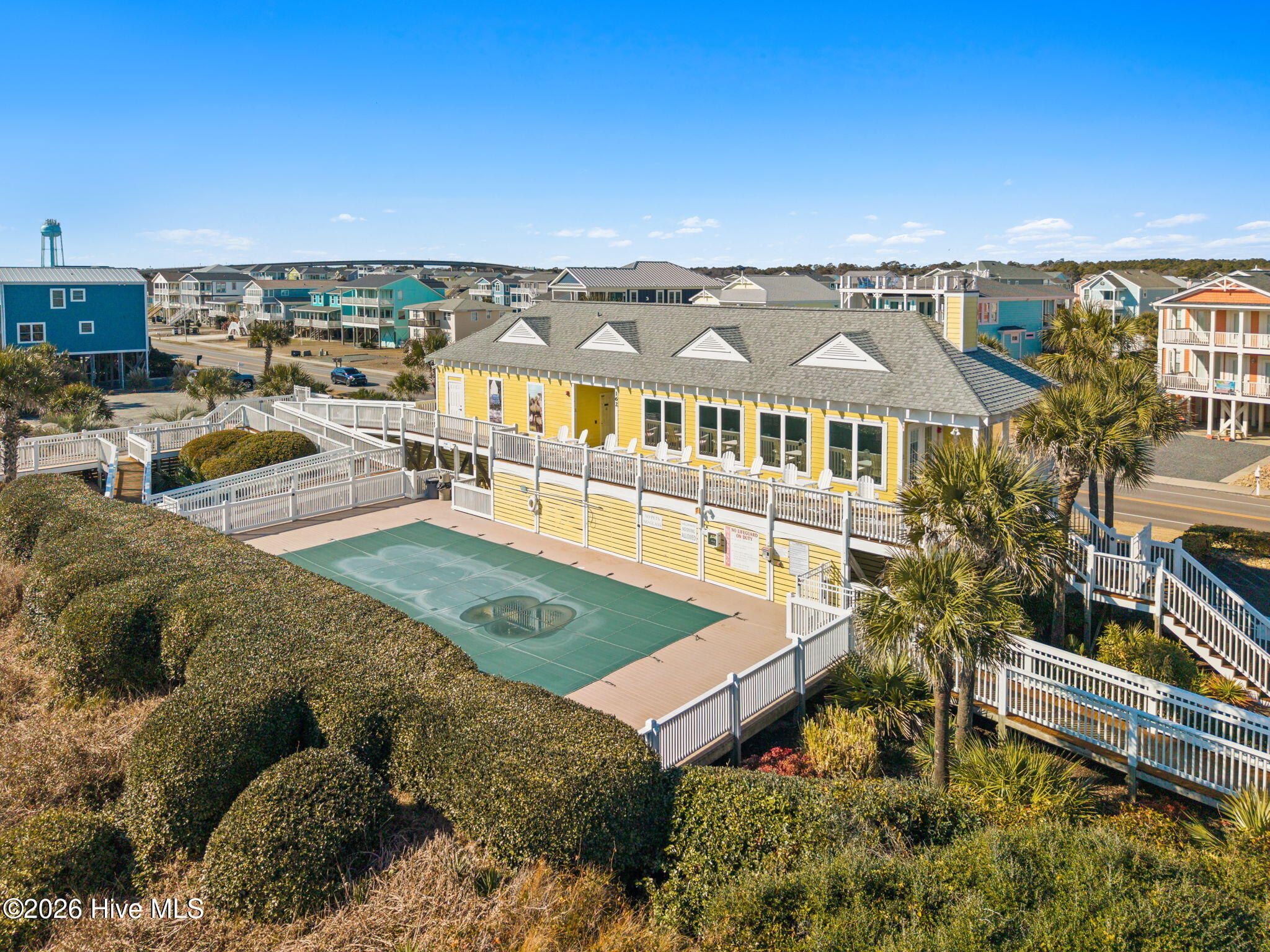 100553599 | Photo 70