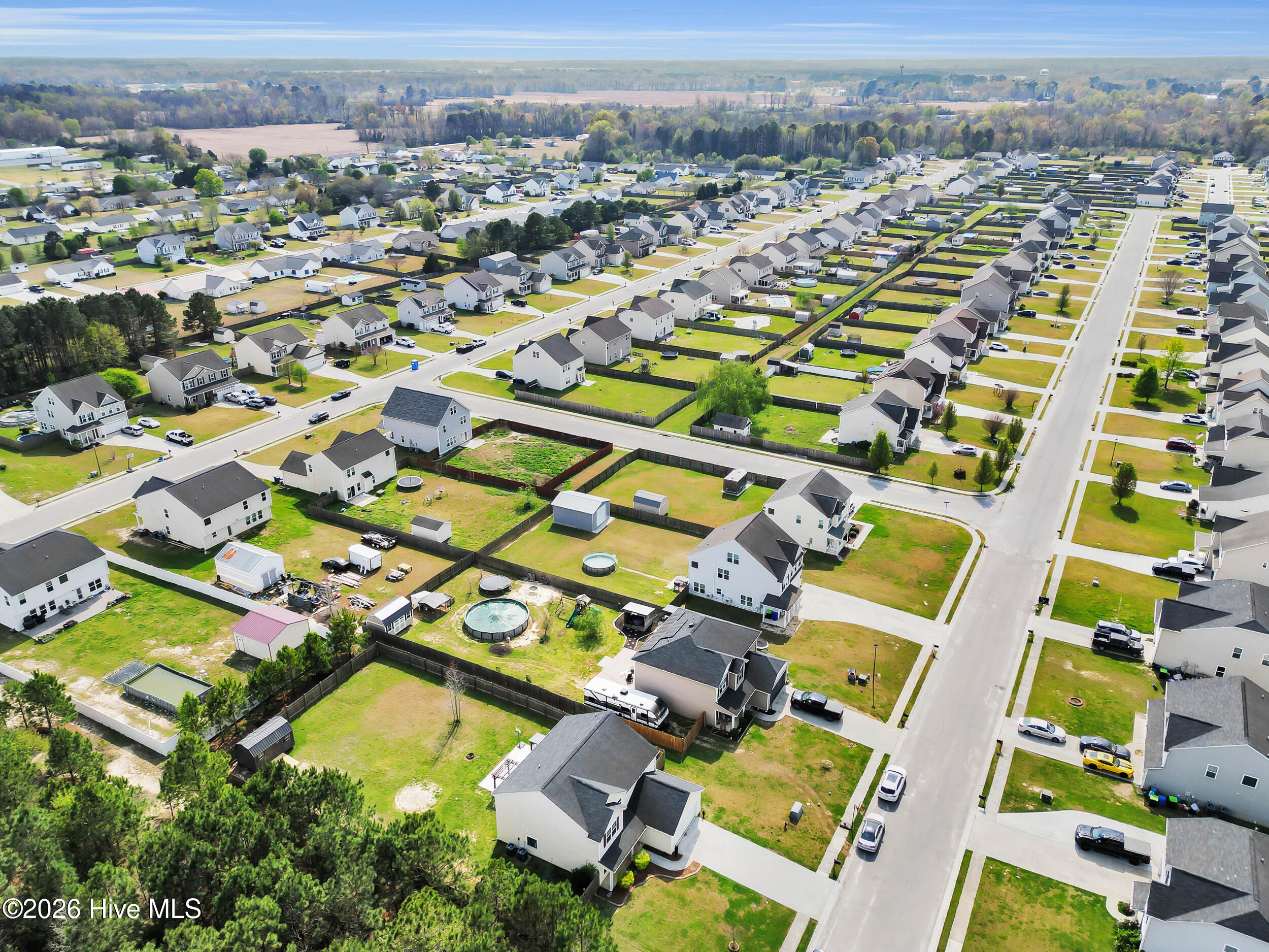 100561296 | Photo 35