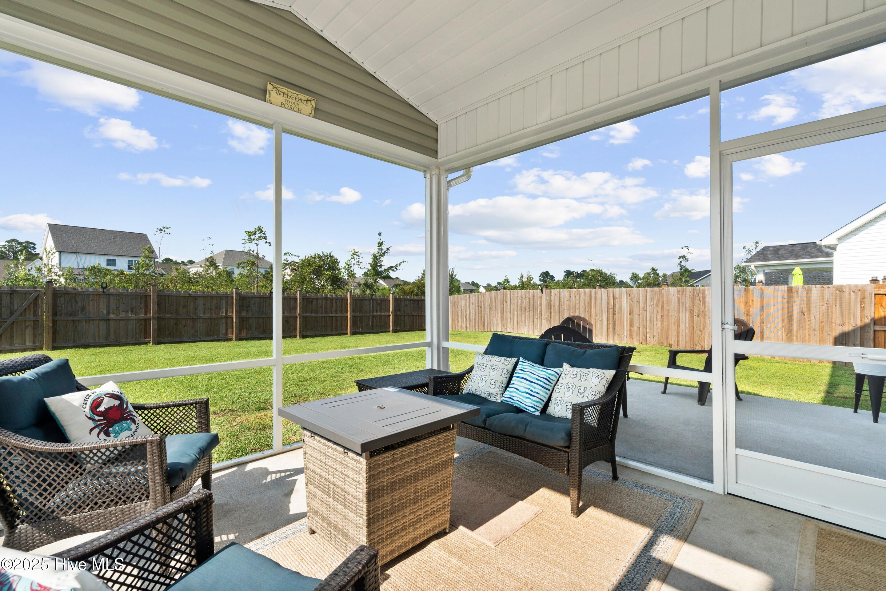 100527071 | Photo 37