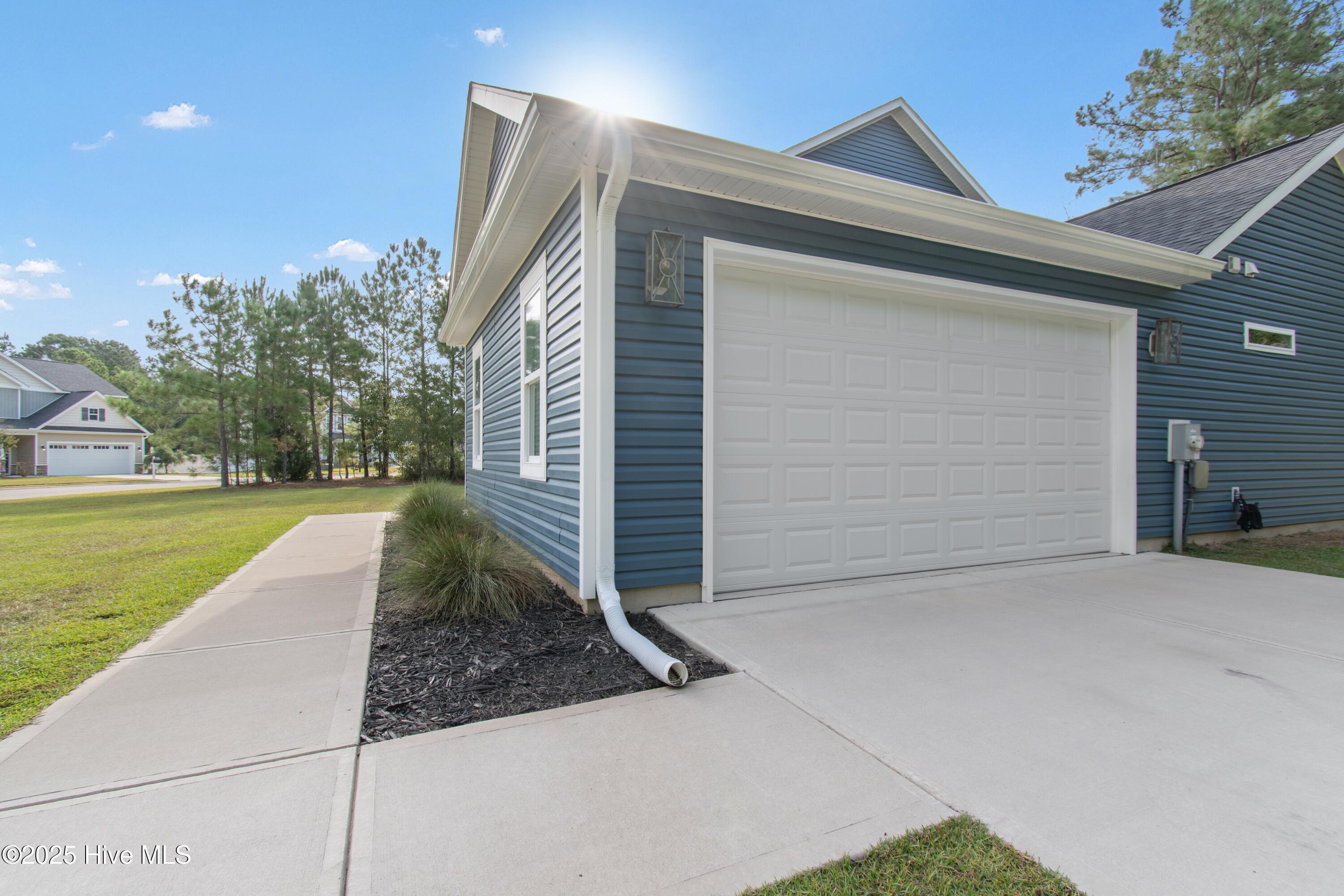 100530702 | Photo 34