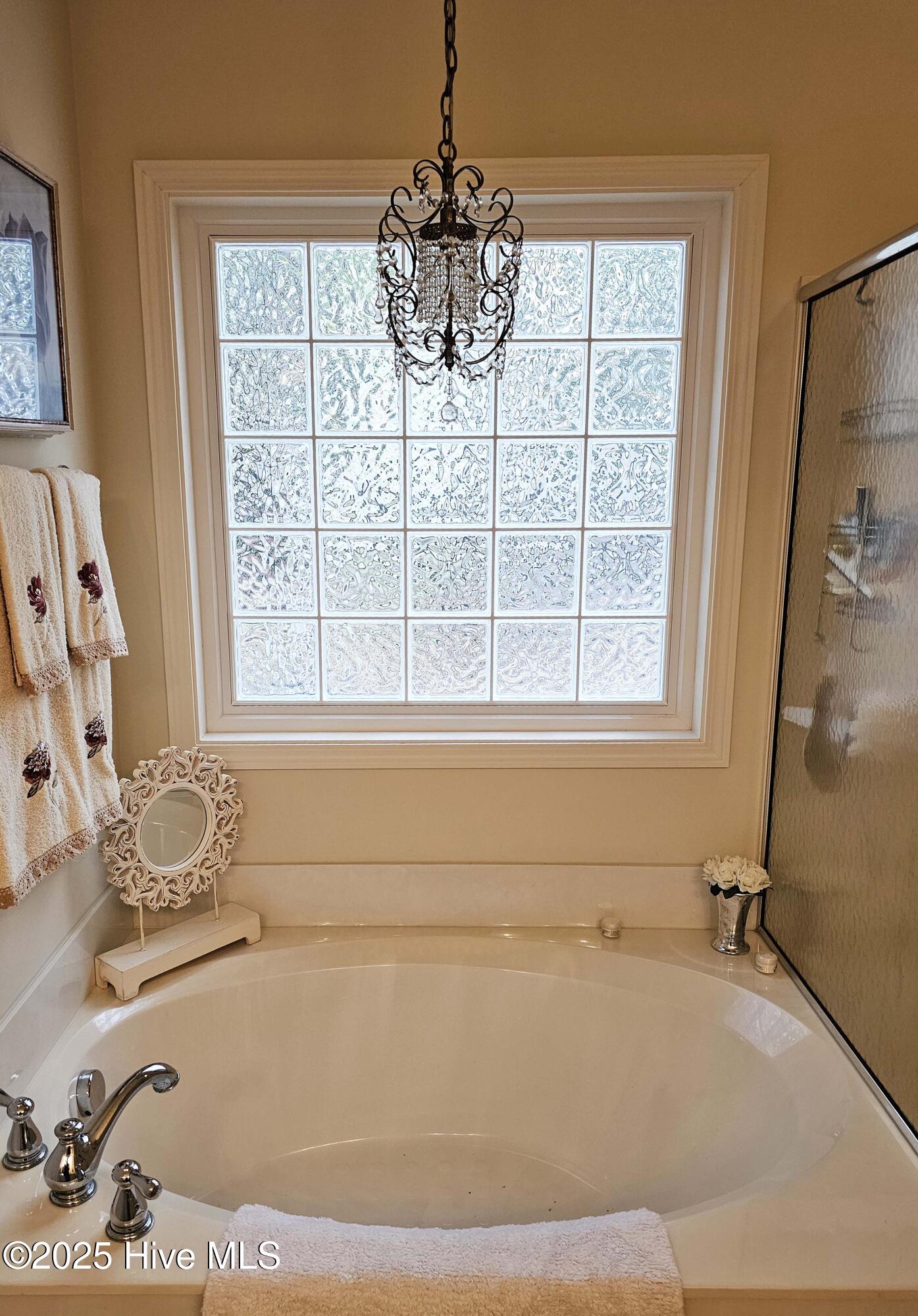 100540219 | Photo 21