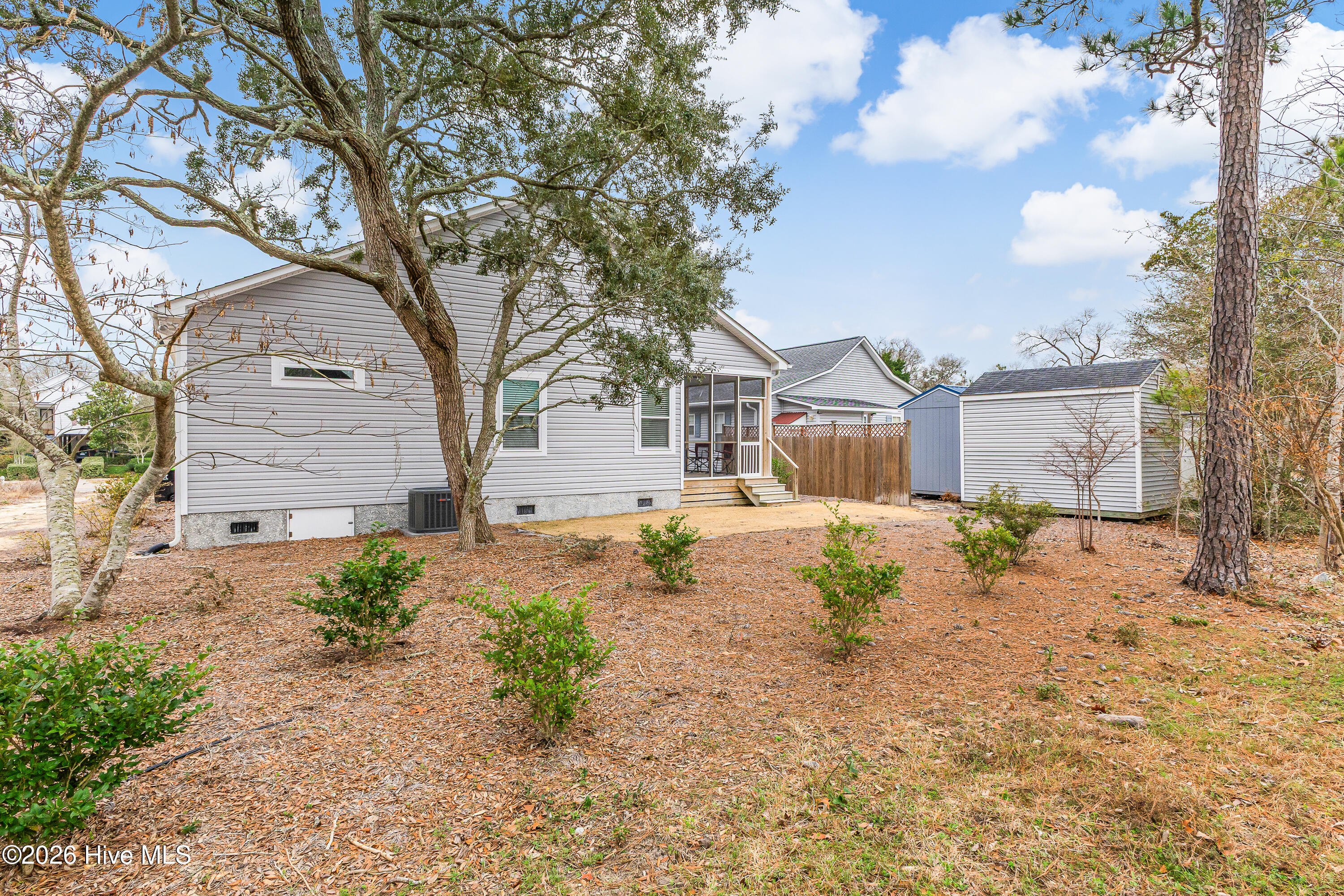 100555822 | Photo 30