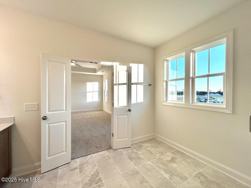 100510089 | Photo 81