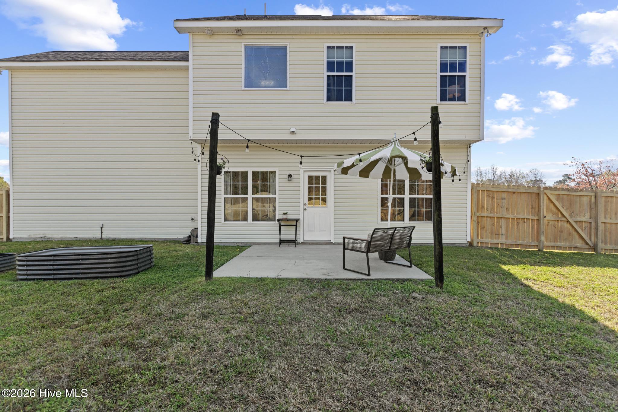 100564842 | Photo 28