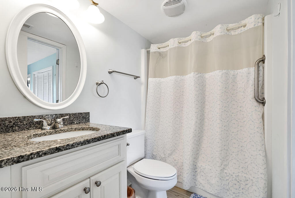 100547506 | Photo 12