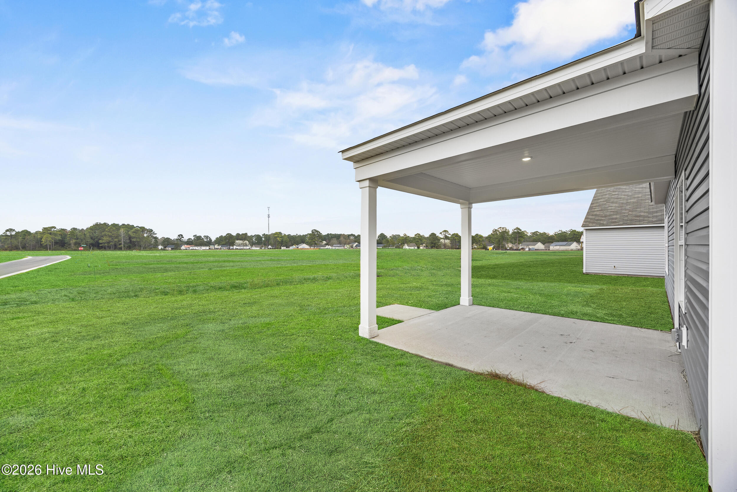 100546930 | Photo 33