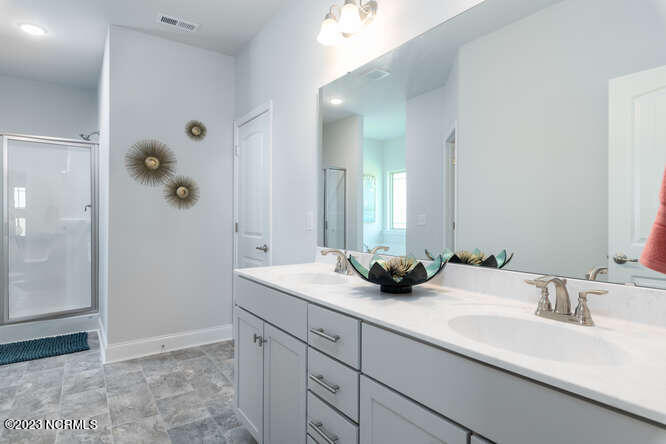 6317 Gondolier Drive,New Bern