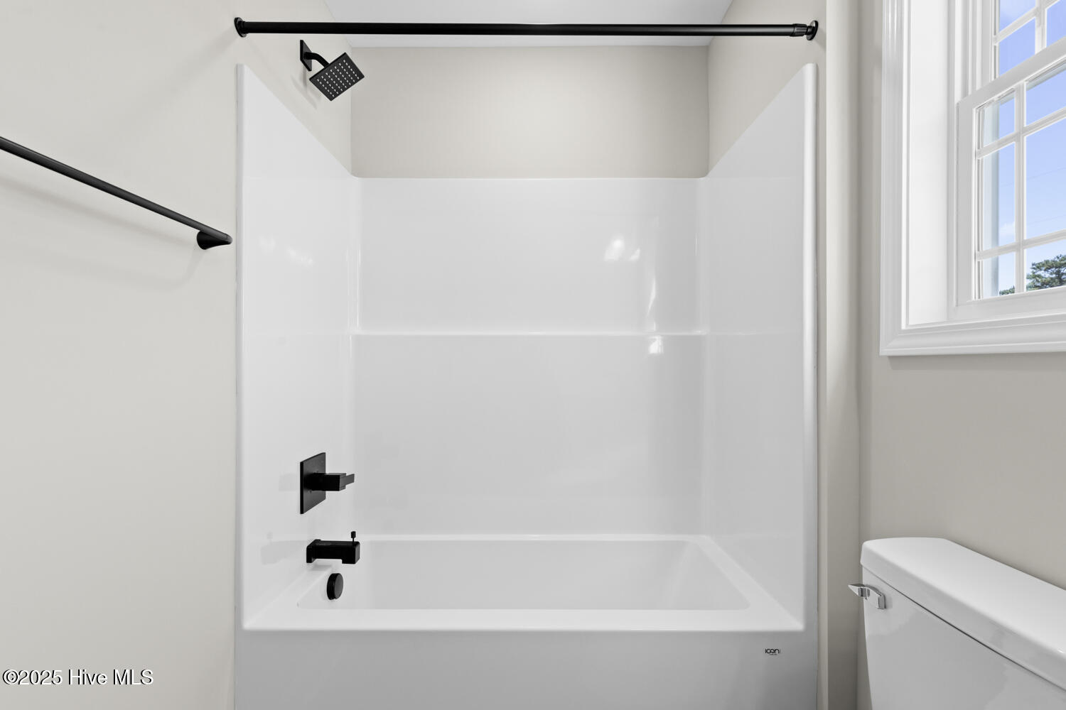 100539623 | Photo 17