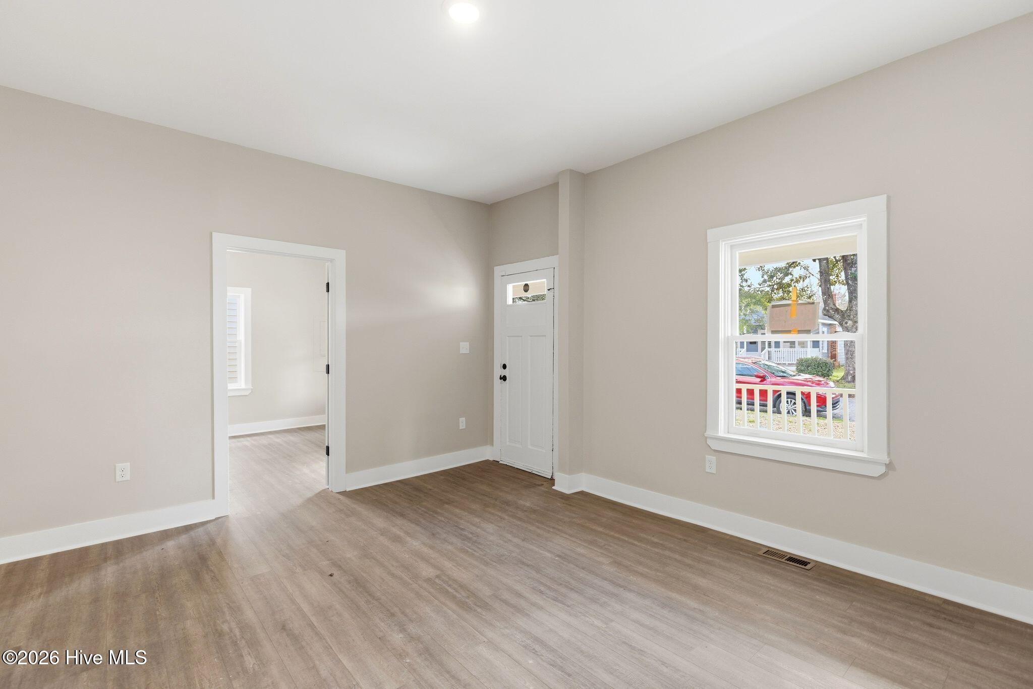 209 S 13th Street, Wilmington, NC 28401 – photo 11: 11_209_S_13th_St_006