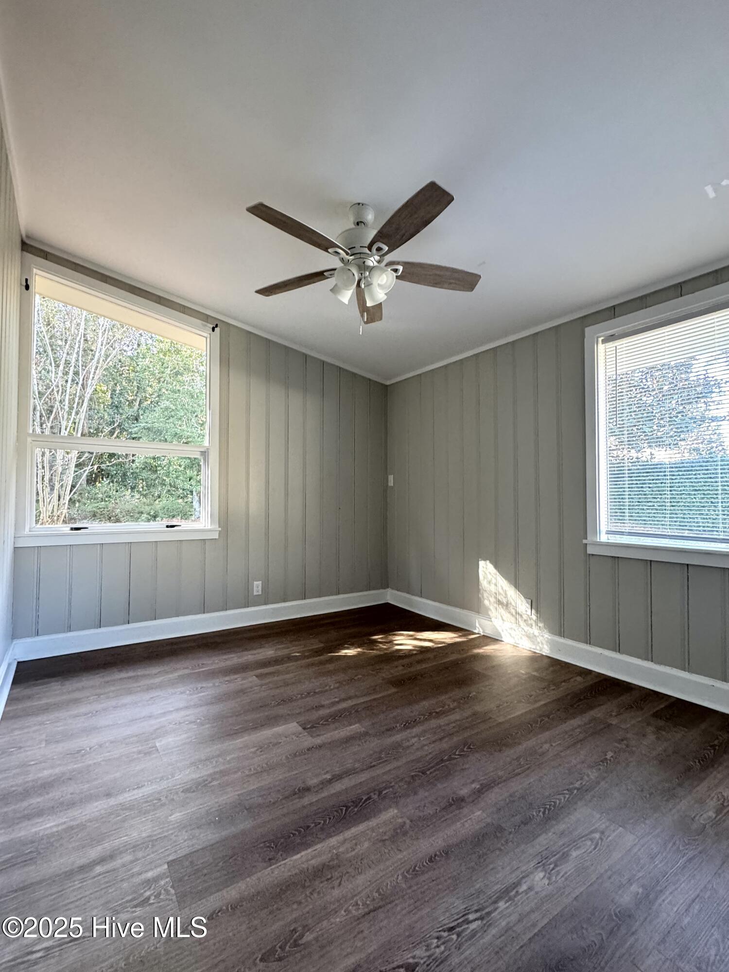 100544831 | Photo 21