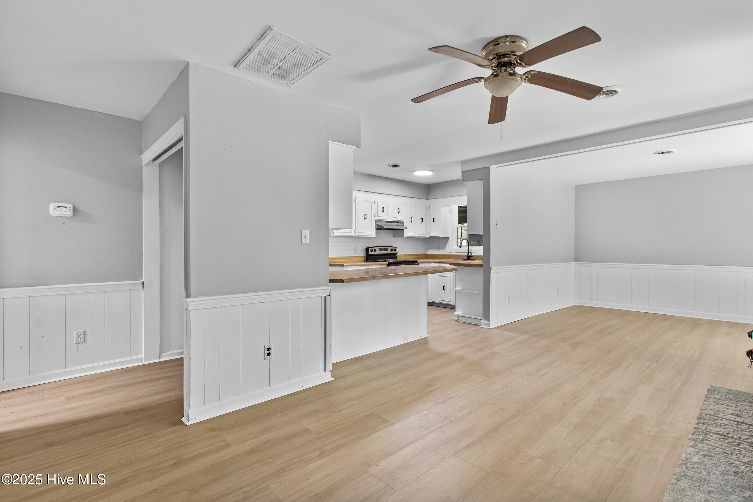 100540199 | Photo 10