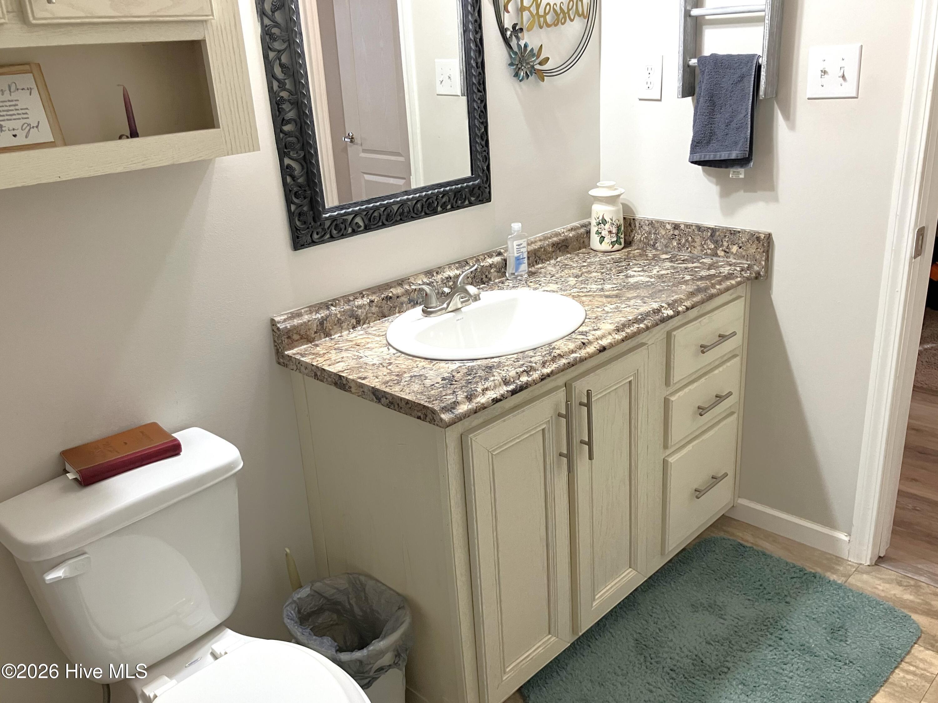 1406 White Oak River Road,Maysville