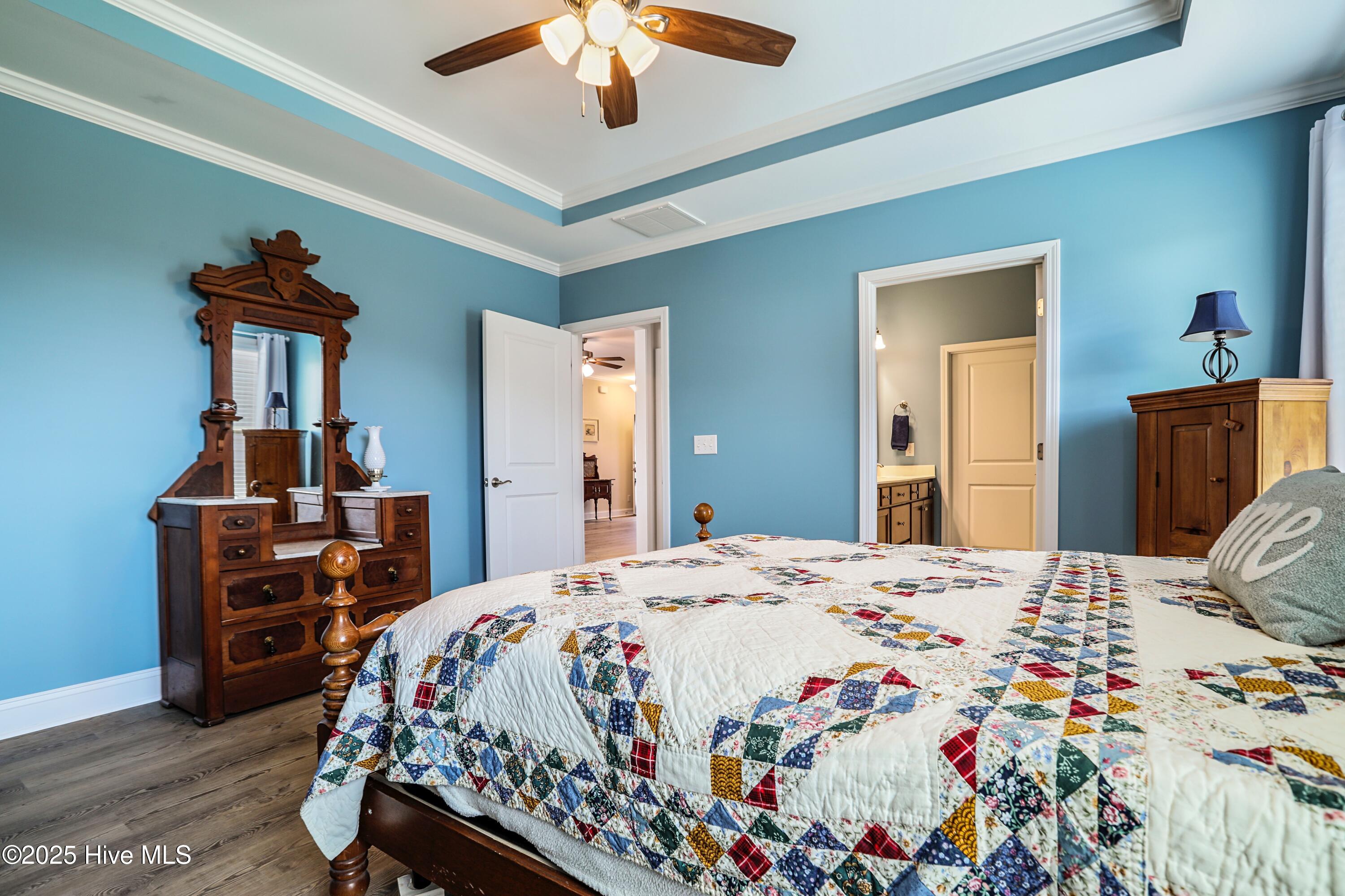 100522213 | Photo 21