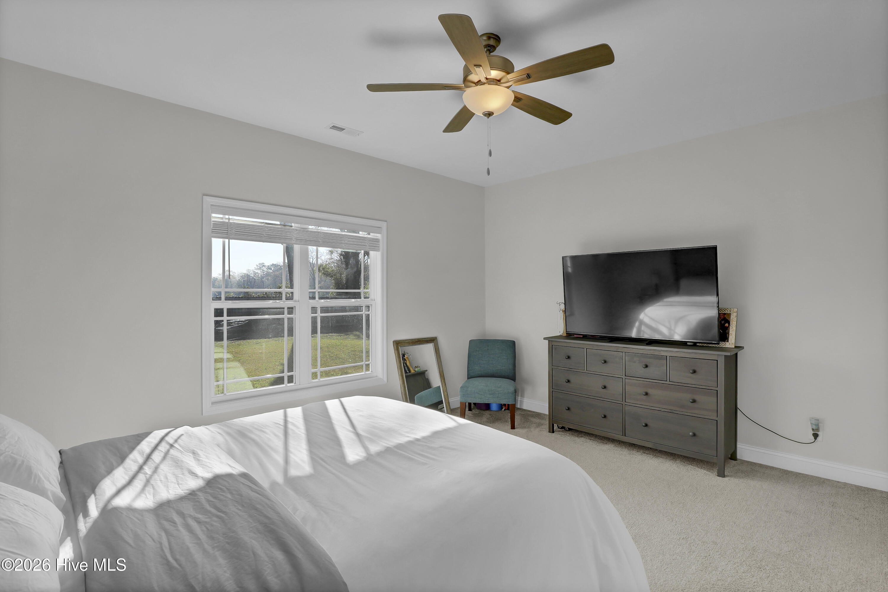 100565079 | Photo 14