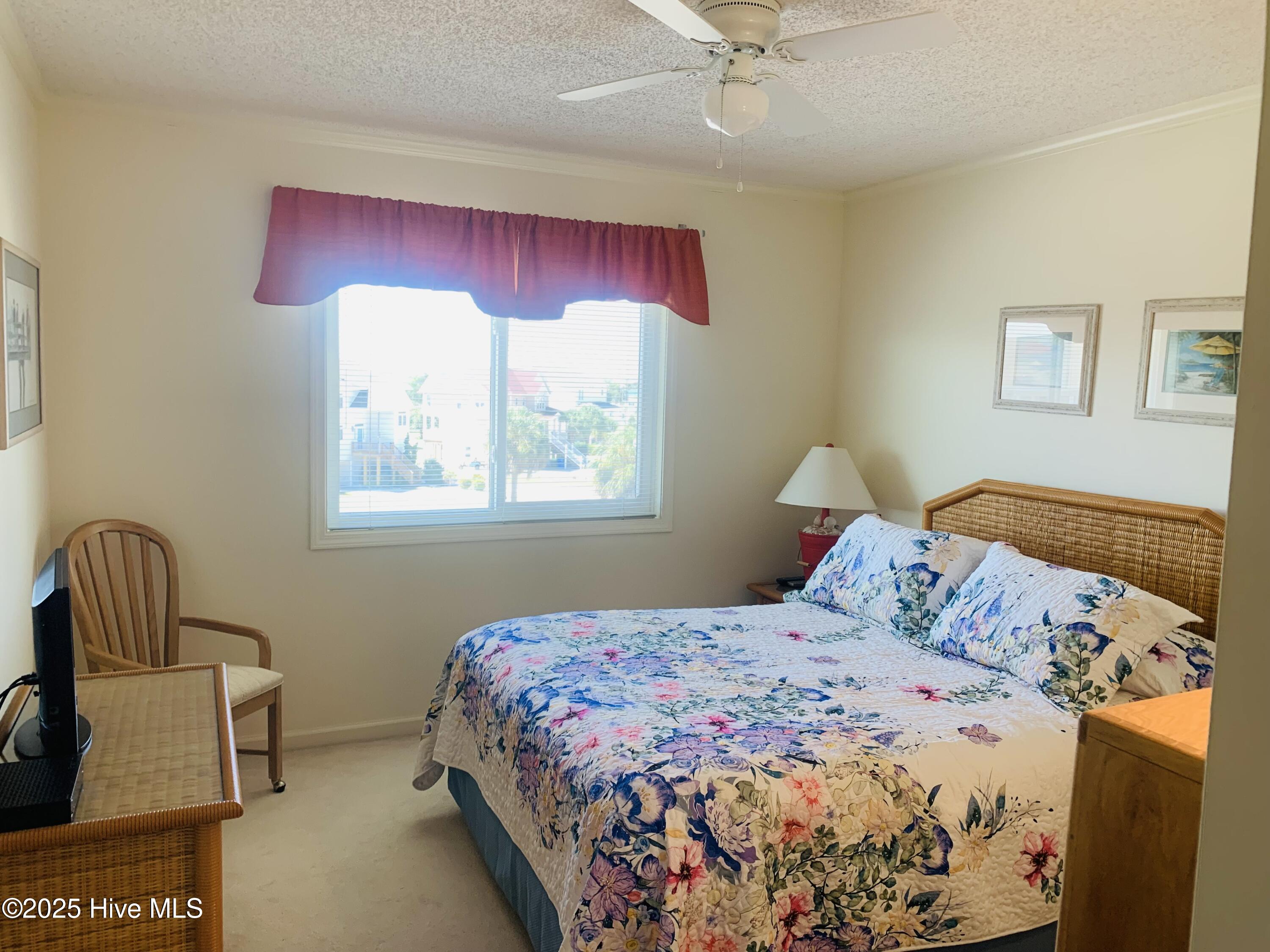 650 Cedar Point Boulevard UNIT C 31, Cedar Point, NC, 28584