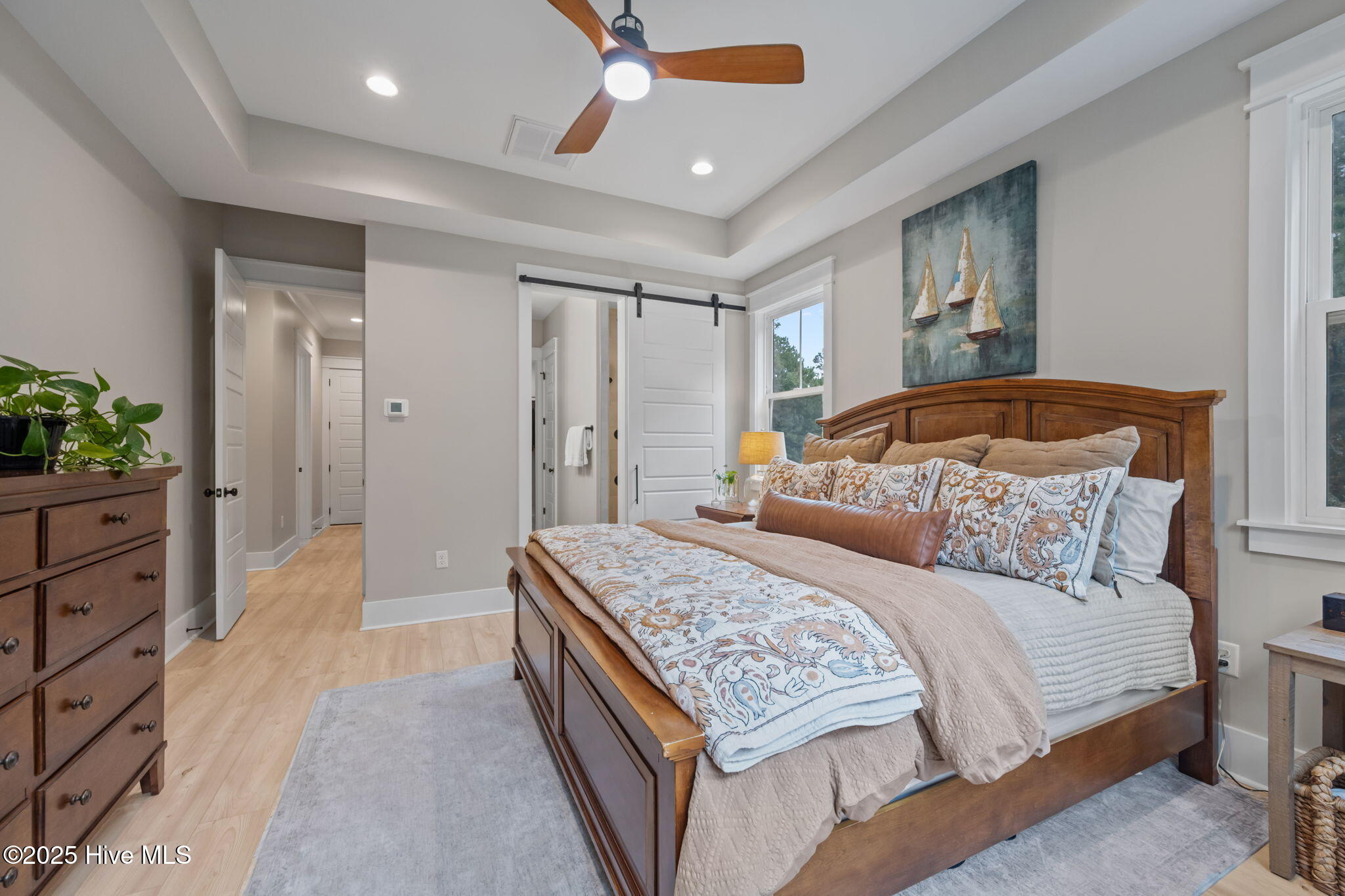 100535671 | Photo 20