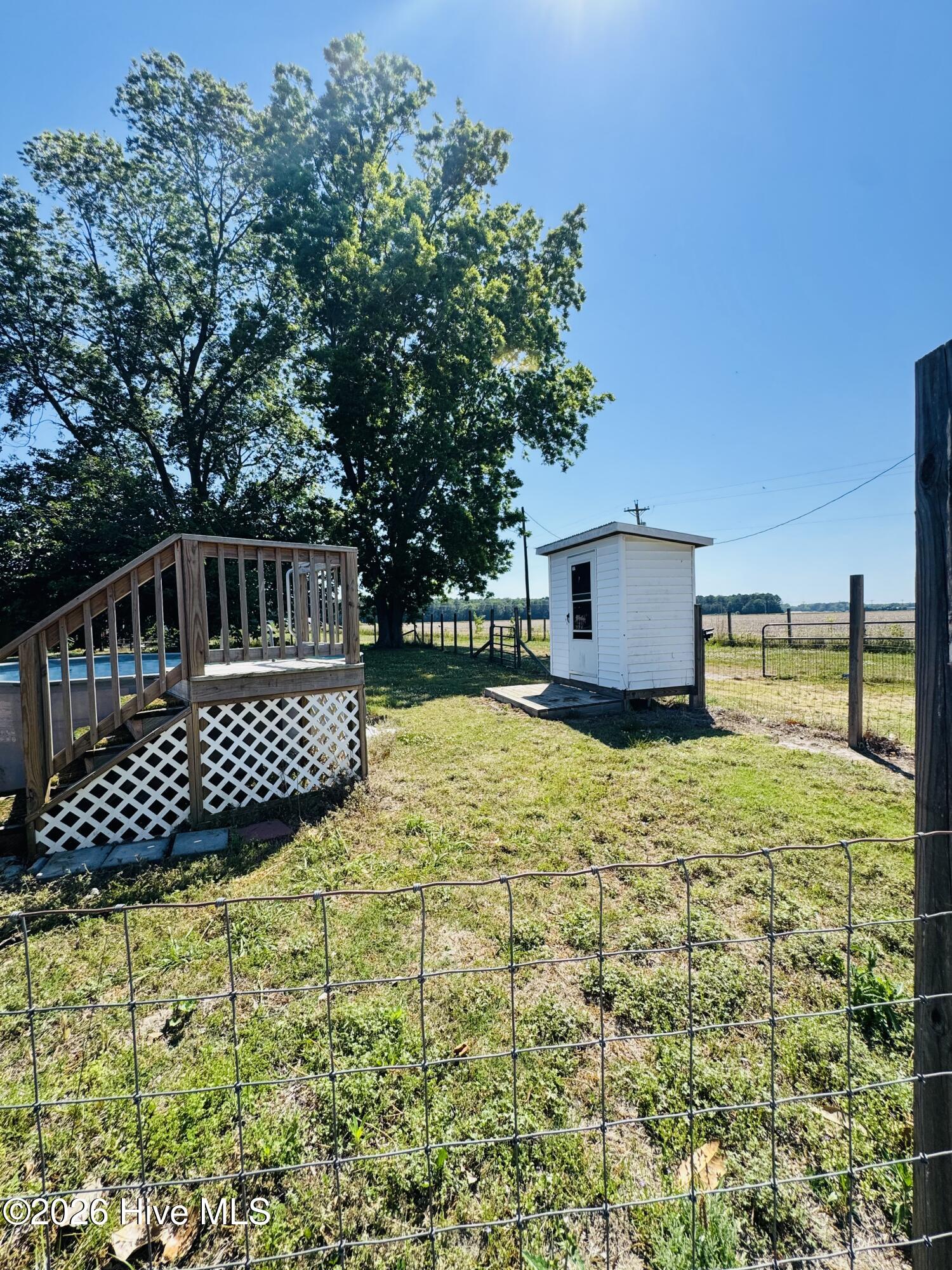 Fenced Pasture/Back yard