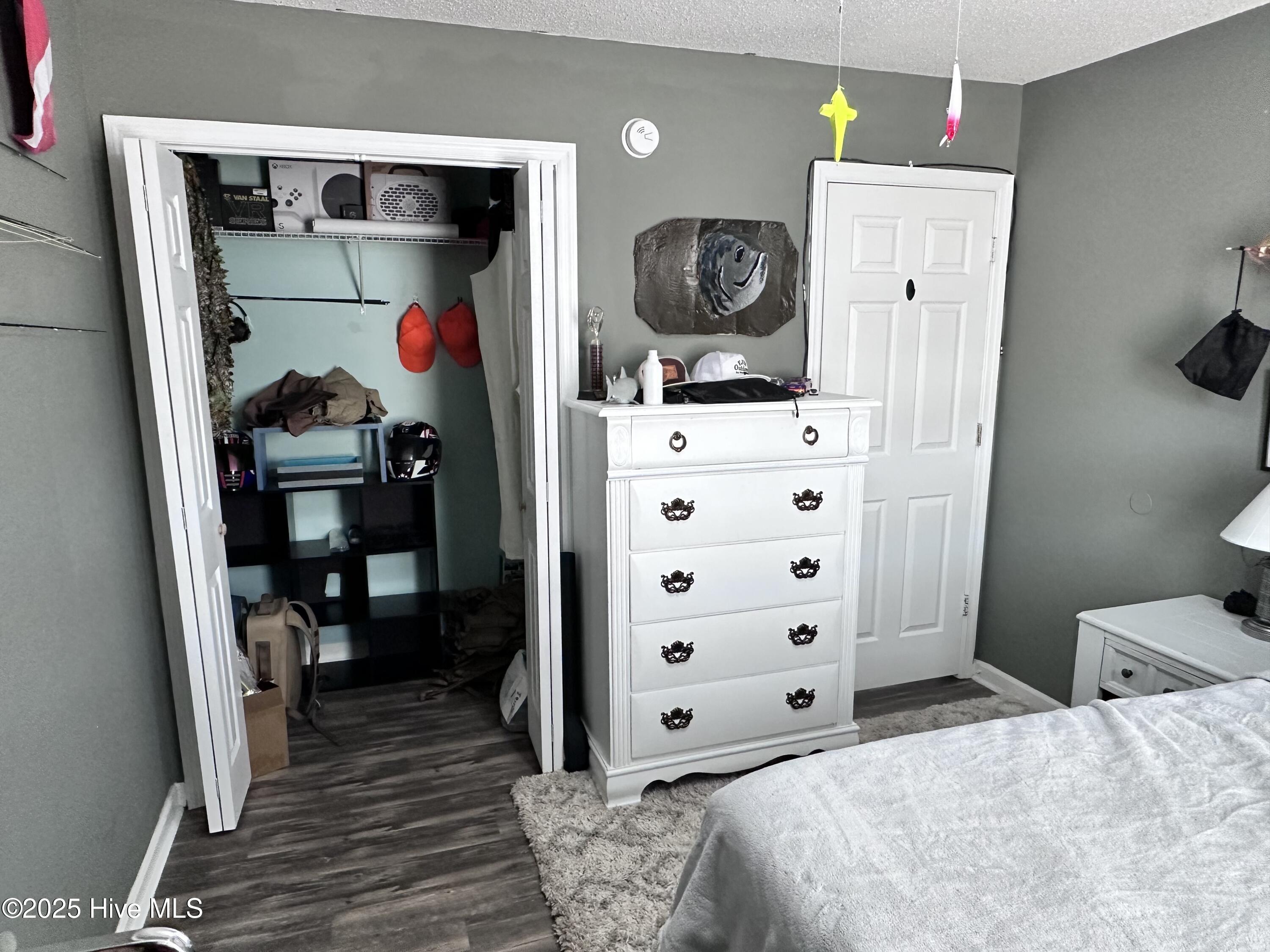 100546985 | Photo 20