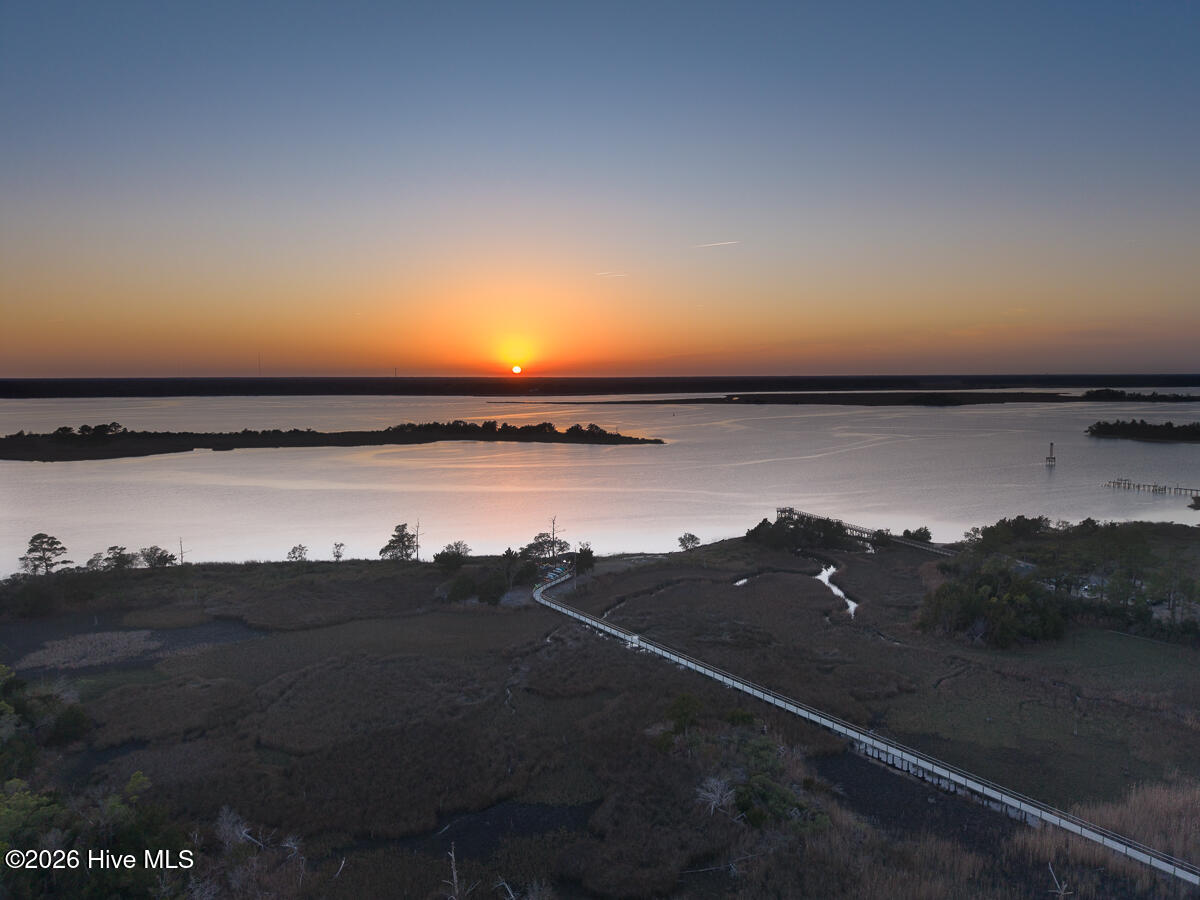 100554474 | Photo 35