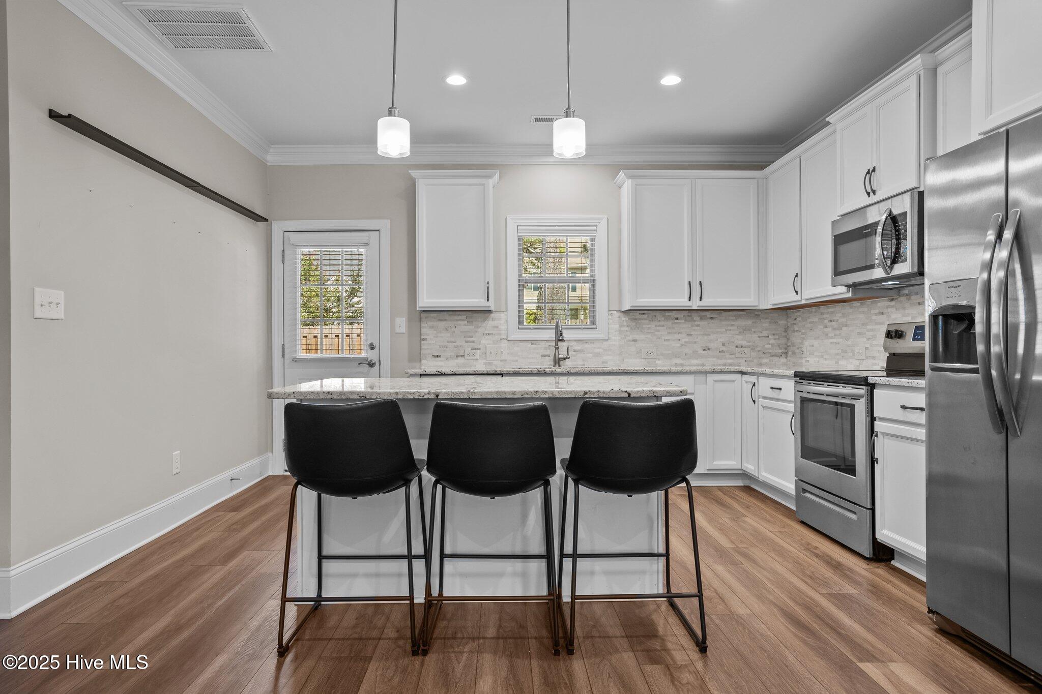 10-web-or-mls-707A8395