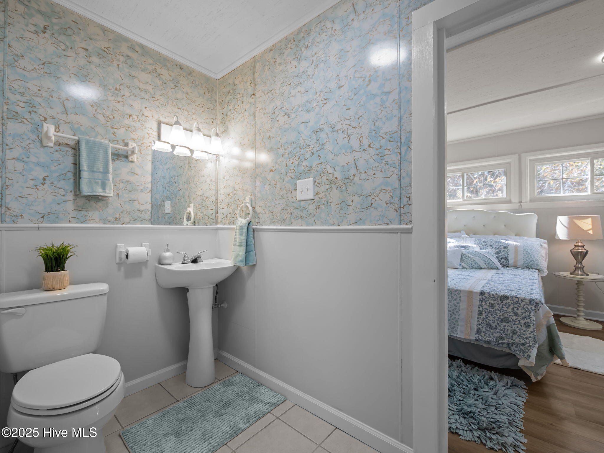 2859 Easy Street,Newport