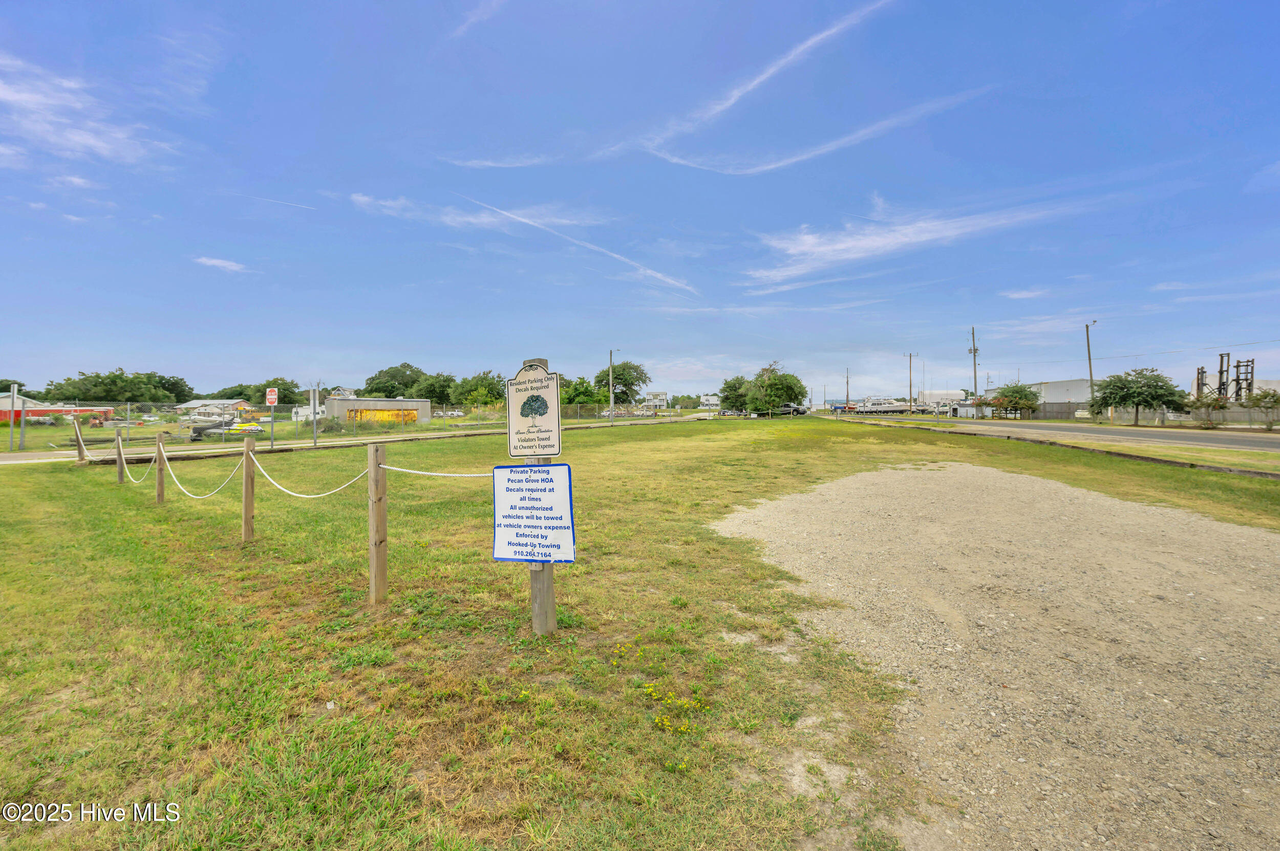 100529848 | Photo 96