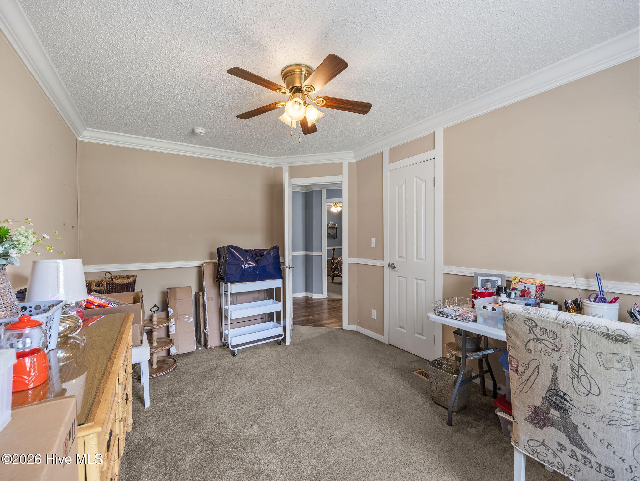 100566211 | Photo 18