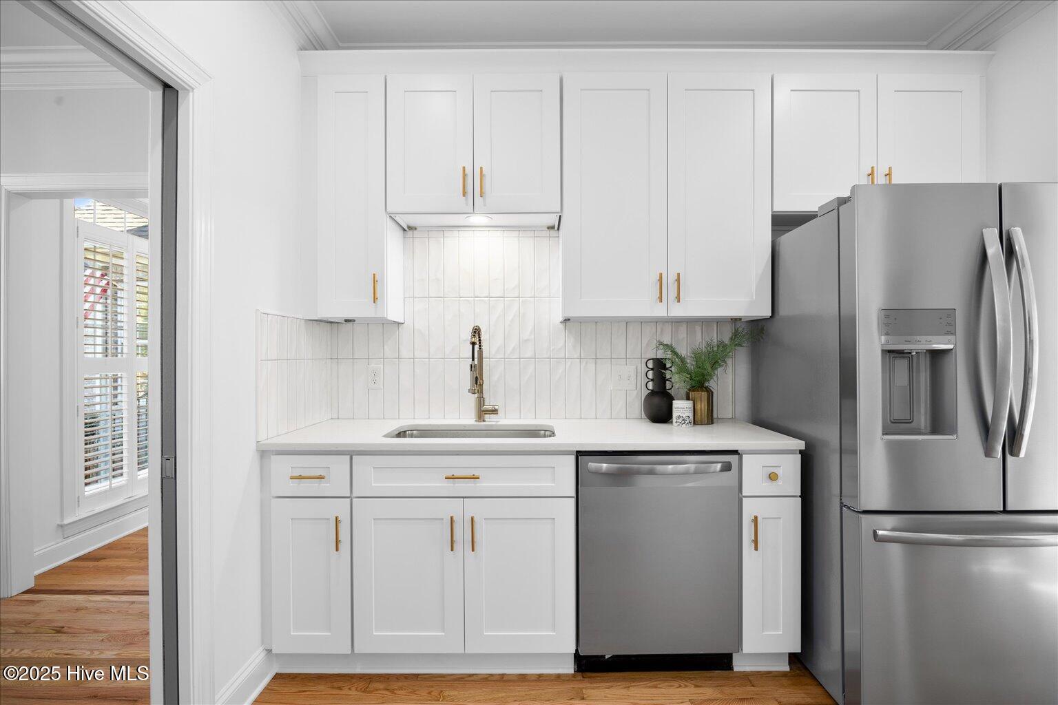 100539645 | Photo 25