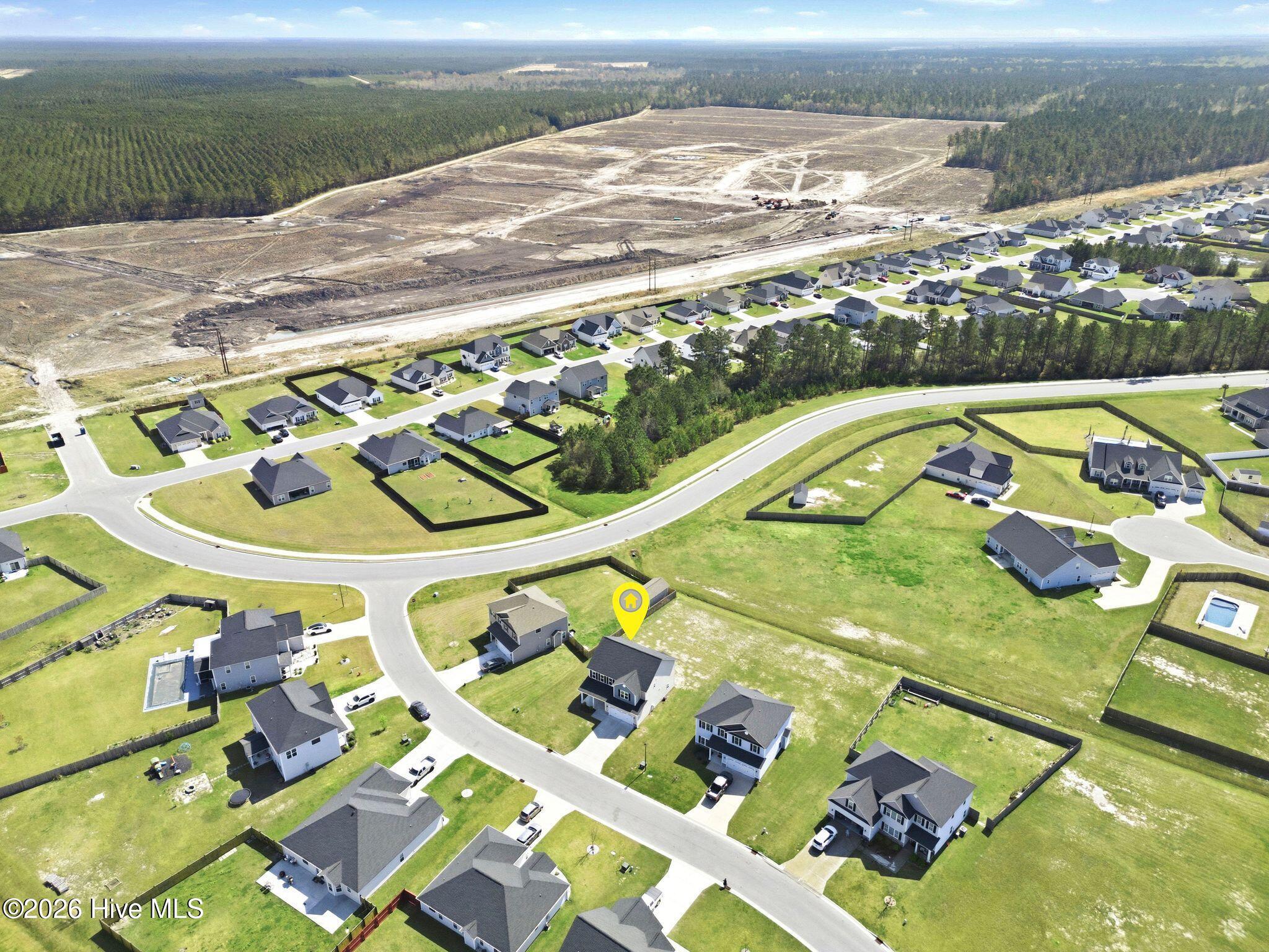 100563998 | Photo 54